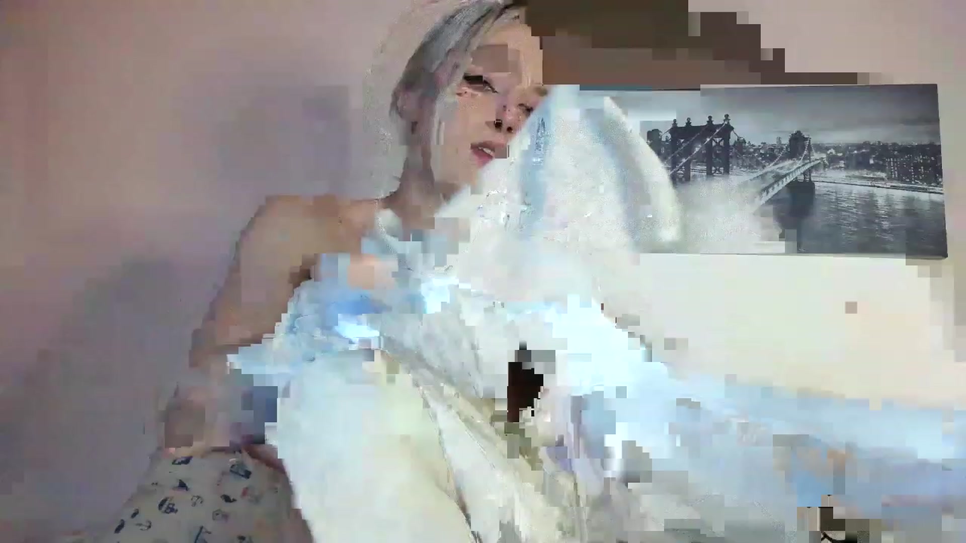 Gallery image thumbnail from Canbe_fun's myfreecams stream on, 11/17/2022, 16:55 image 9 of 20