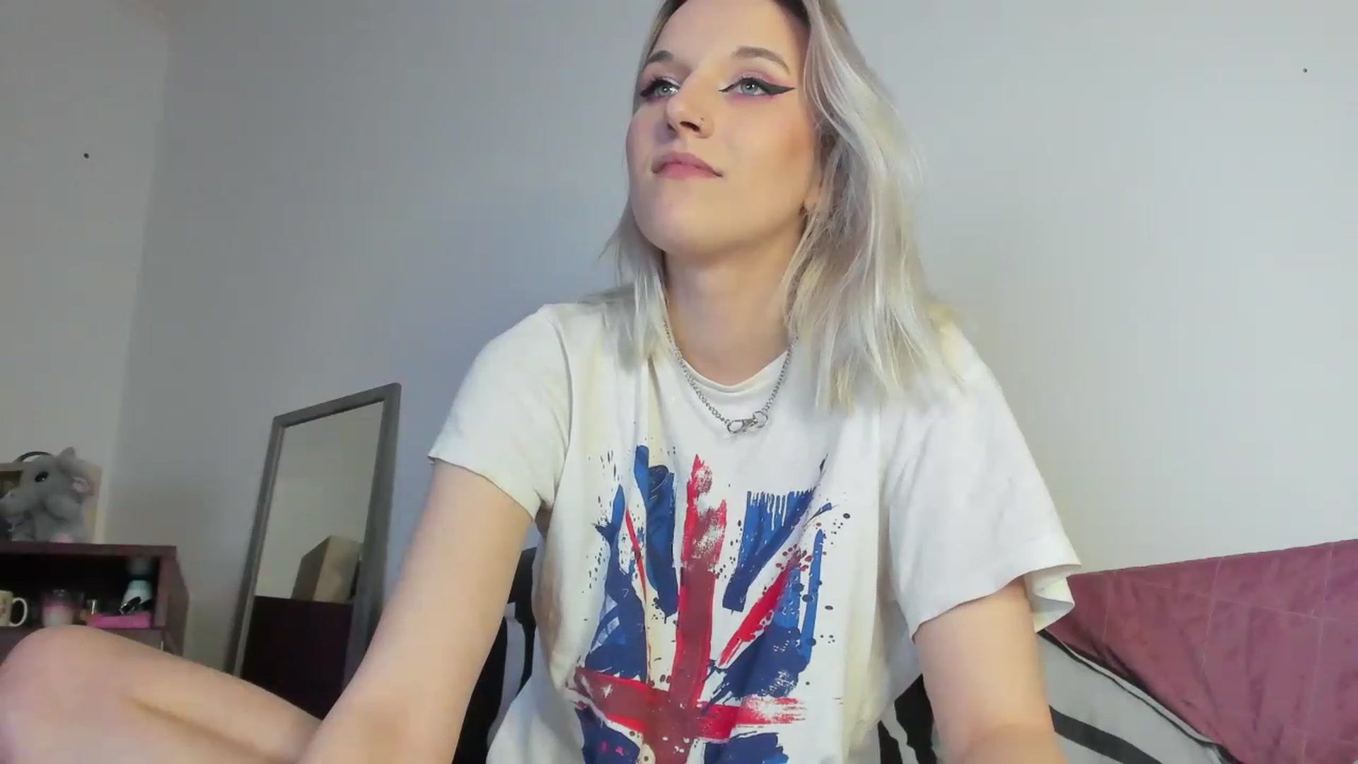 Gallery image thumbnail from Canbe_fun's myfreecams stream on, 11/29/2022, 14:42 image 13 of 20