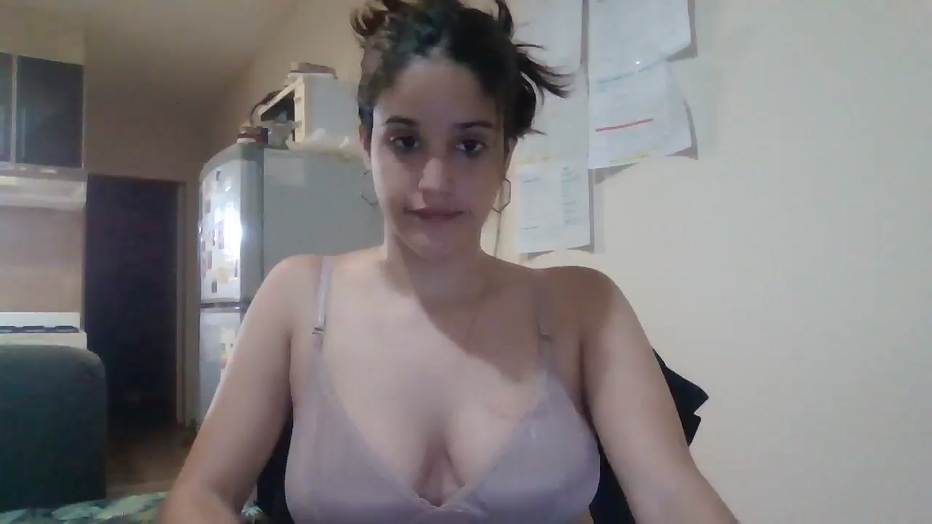 Gallery image thumbnail from Candelita's myfreecams stream on, 04/16/2026, 23:57 image 13 of 20