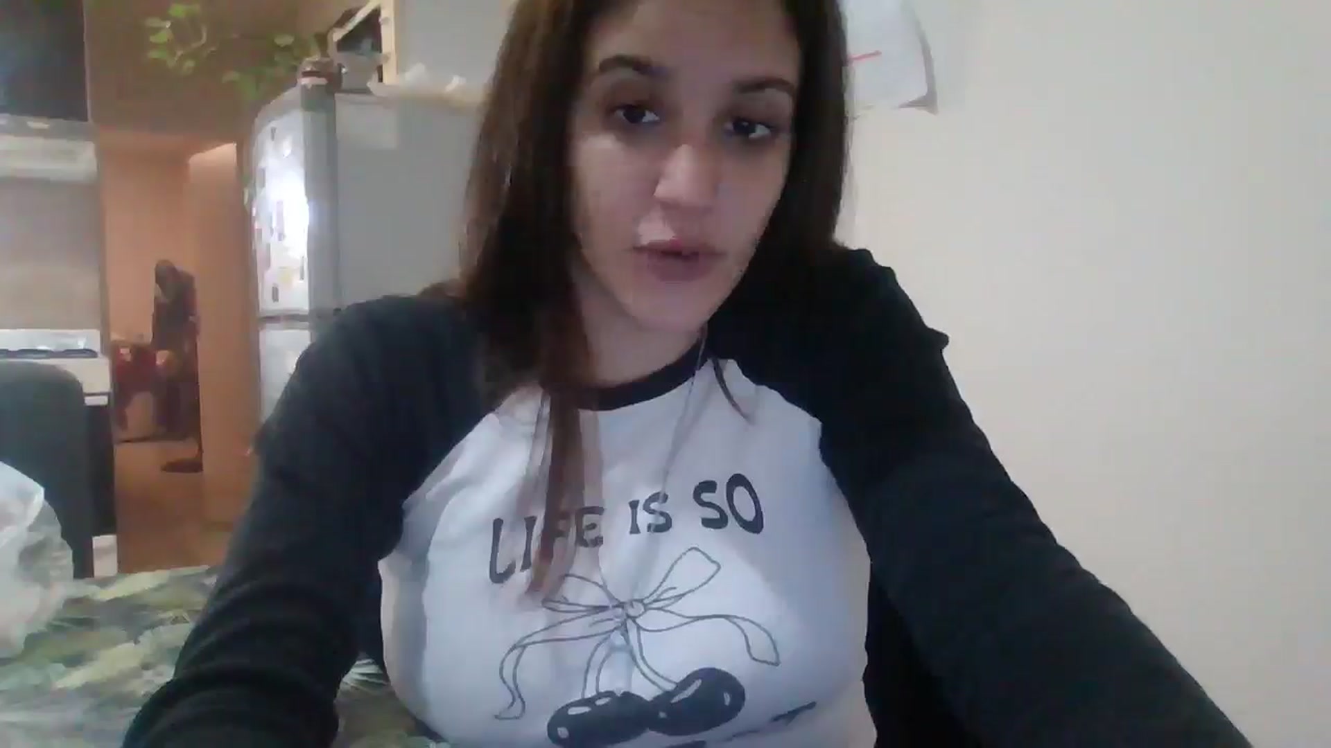Gallery image thumbnail from Candelita's myfreecams stream on, 04/23/2026, 24:11 image 4 of 20