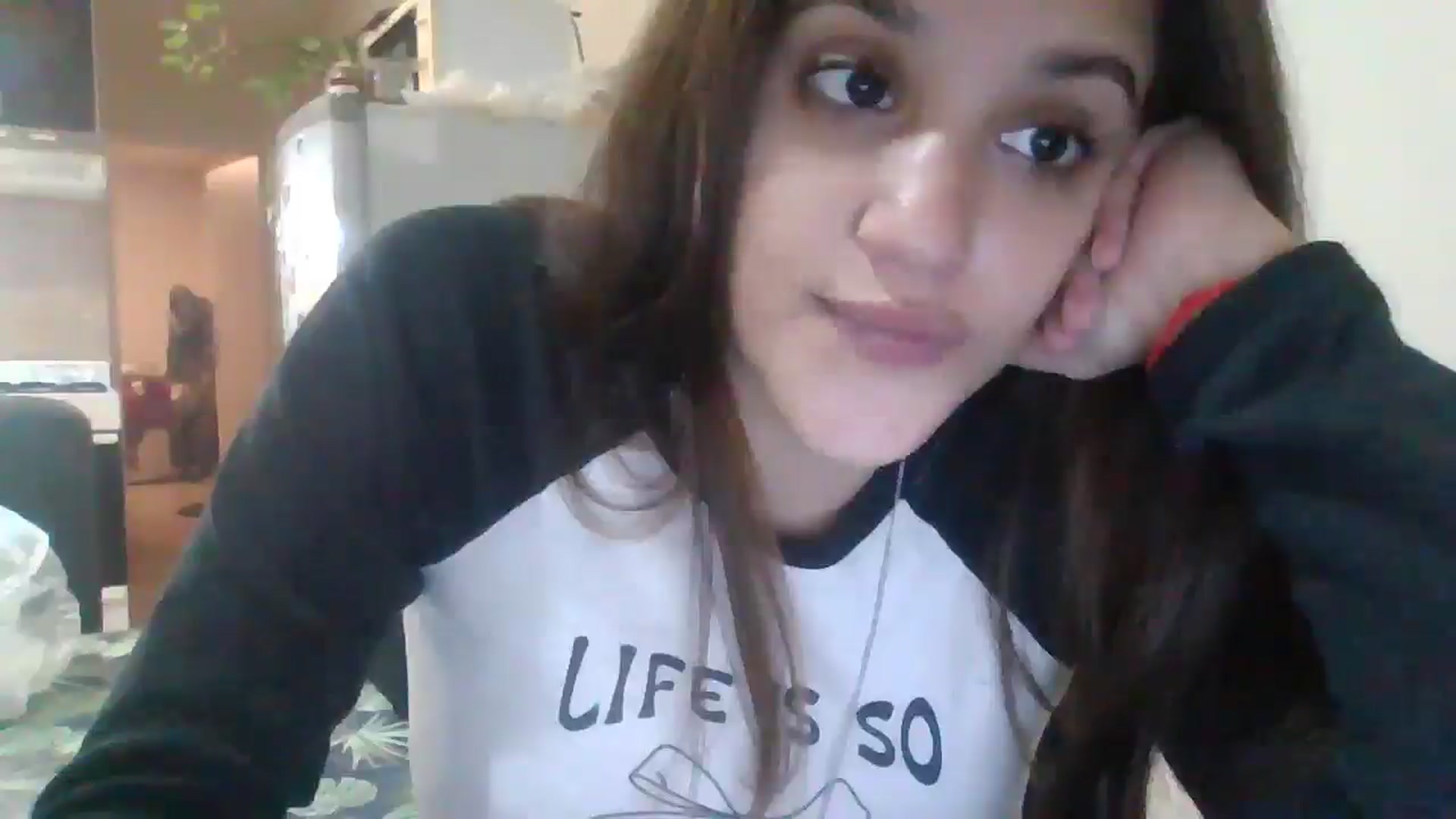 Gallery image thumbnail from Candelita's myfreecams stream on, 04/23/2026, 24:11 image 11 of 20
