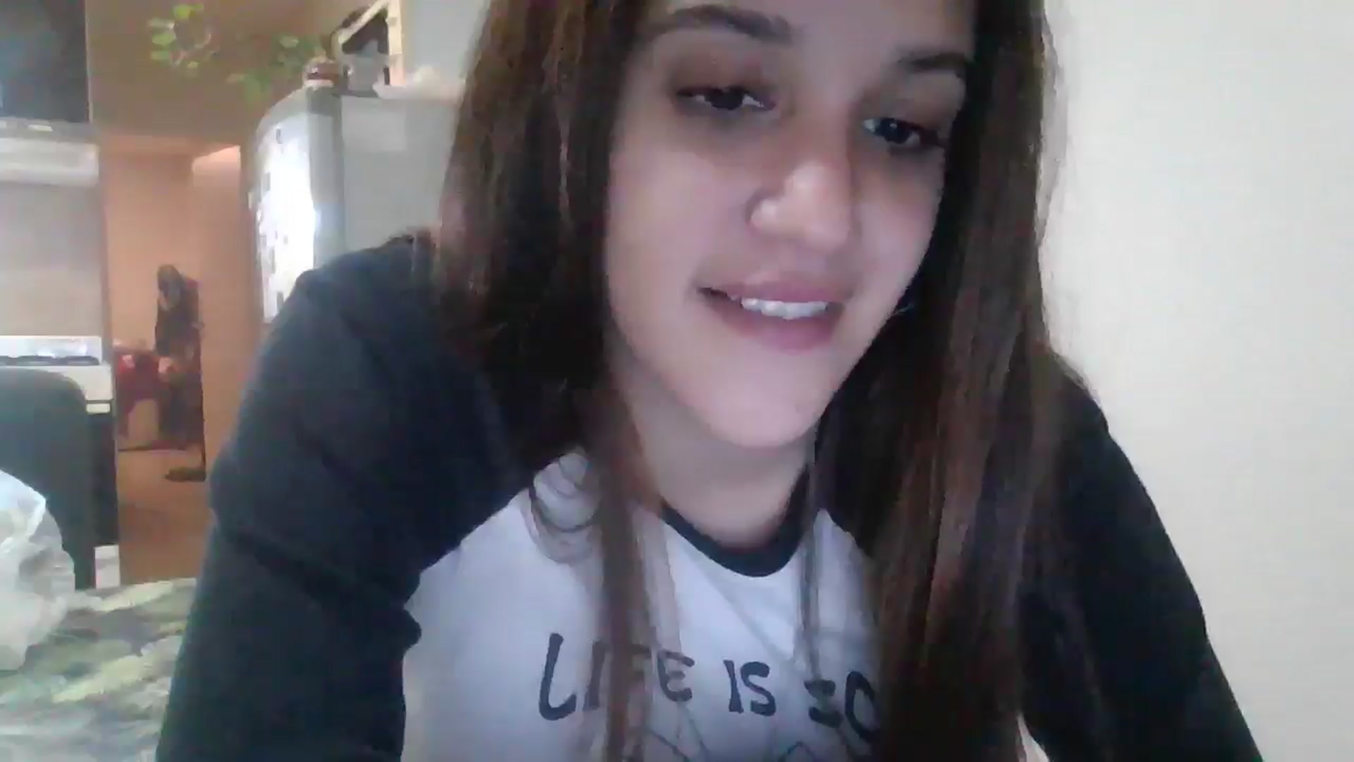 Gallery image thumbnail from Candelita's myfreecams stream on, 04/23/2026, 24:11 image 15 of 20