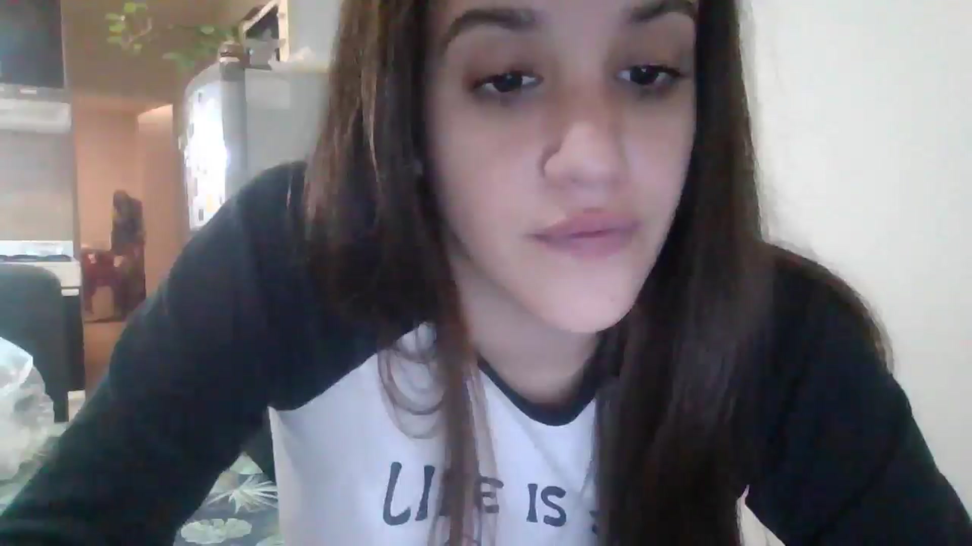 Gallery image thumbnail from Candelita's myfreecams stream on, 04/23/2026, 24:11 image 19 of 20