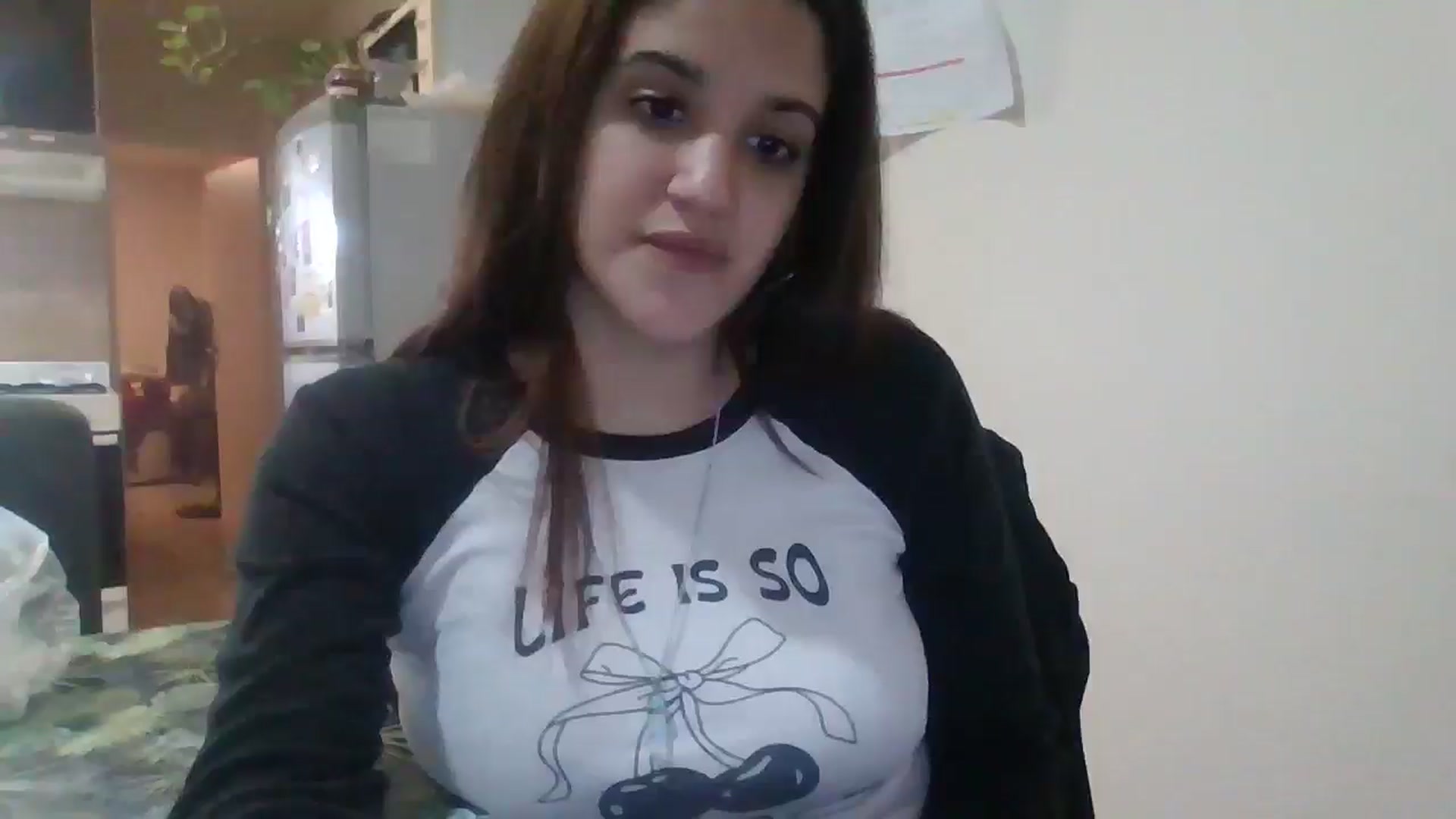 Gallery image thumbnail from Candelita's myfreecams stream on, 04/23/2026, 24:11 image 7 of 20