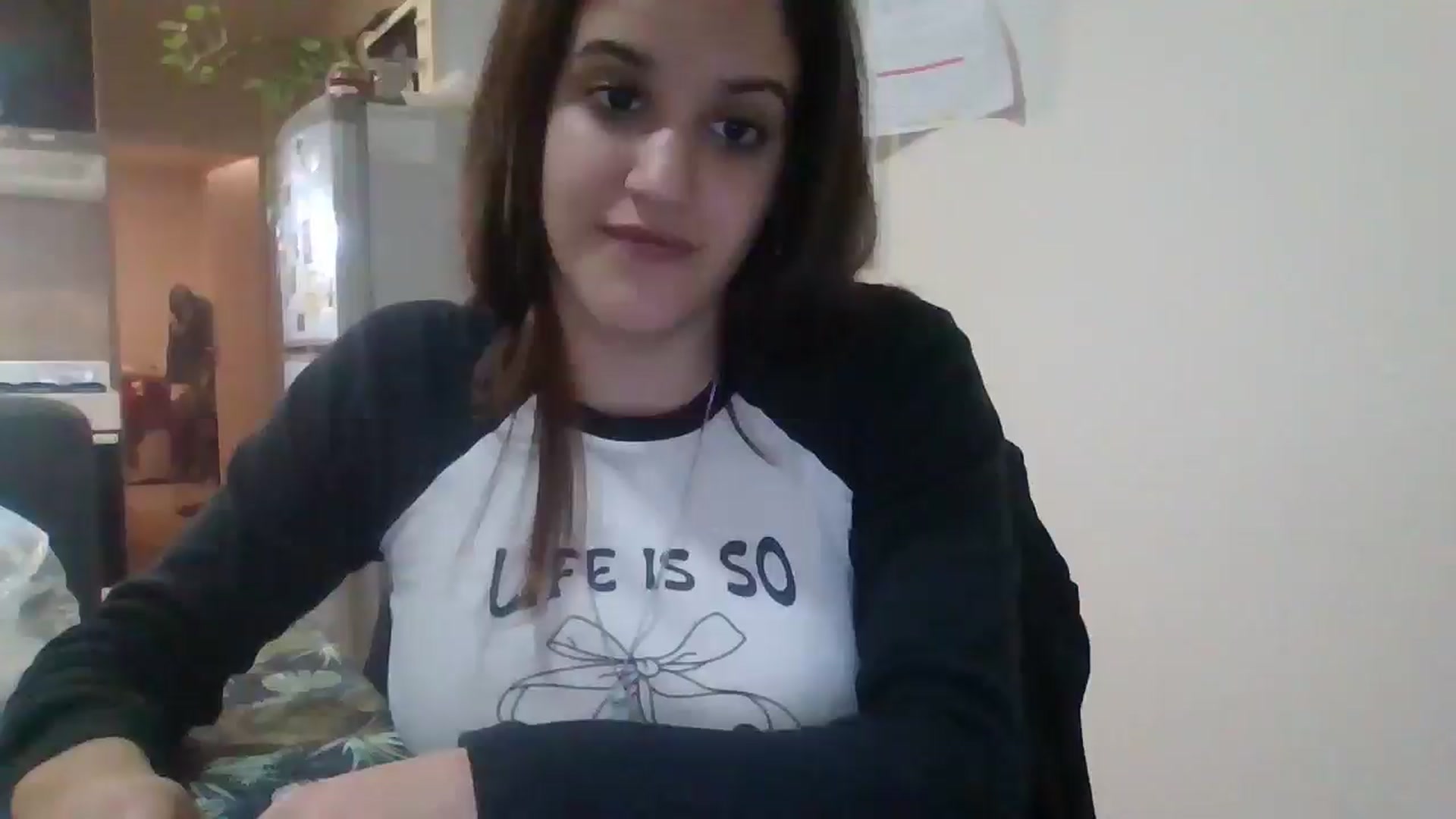 Gallery image thumbnail from Candelita's myfreecams stream on, 04/23/2026, 24:11 image 2 of 20
