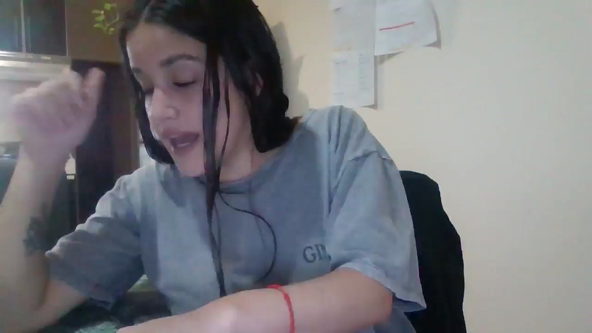 Gallery image thumbnail from Candelita's myfreecams stream on, 04/23/2026, 01:23 image 1 of 20