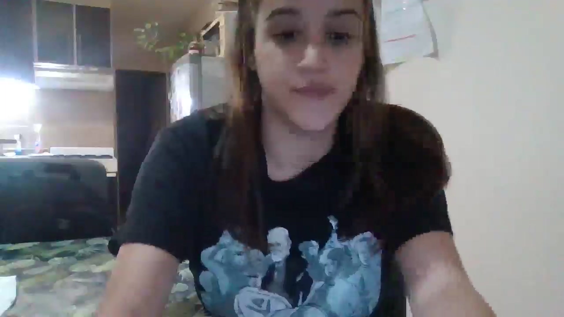 Gallery image thumbnail from Candelita's myfreecams stream on, 04/26/2026, 24:18 image 3 of 20