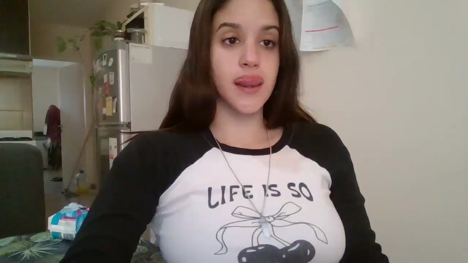 Gallery image thumbnail from Candelita's myfreecams stream on, 04/27/2026, 21:05 image 9 of 20