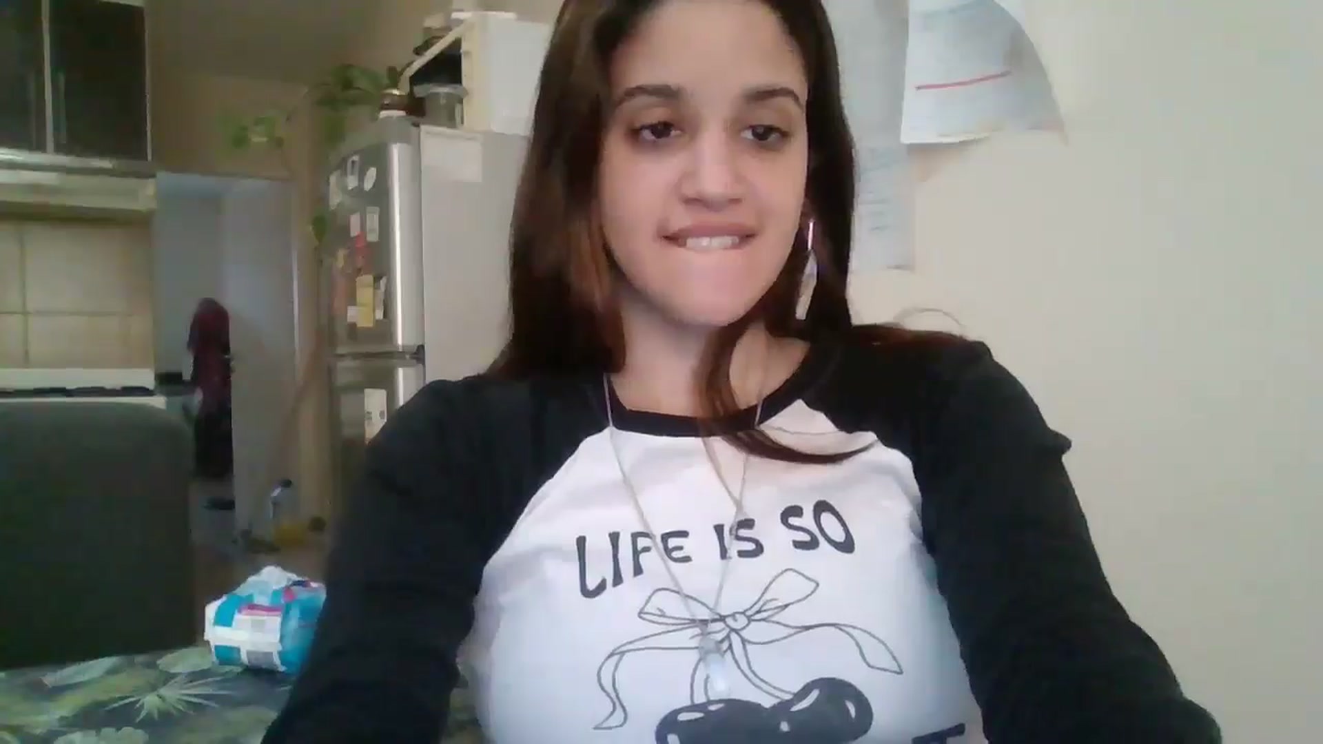 Gallery image thumbnail from Candelita's myfreecams stream on, 04/27/2026, 21:05 image 15 of 20