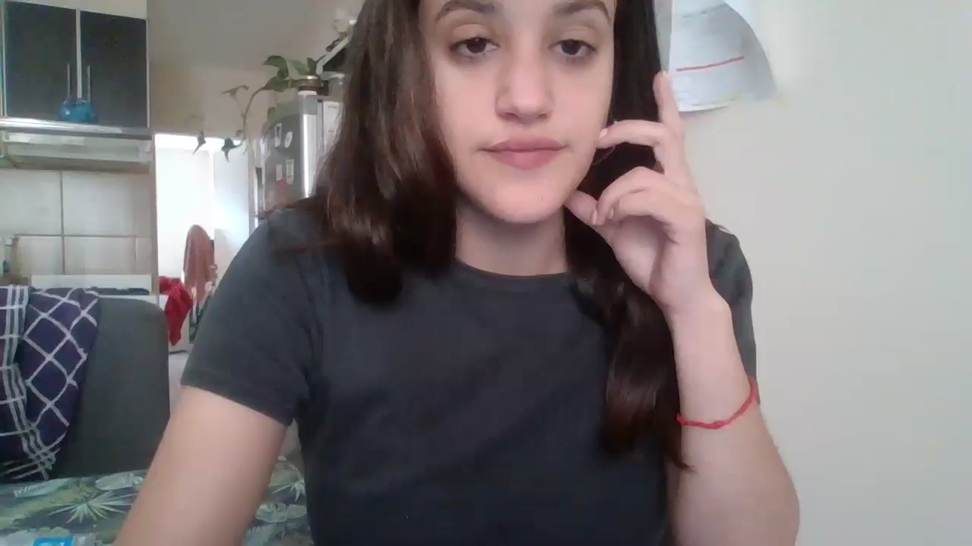 Gallery image thumbnail from Candelita's myfreecams stream on, 05/03/2026, 15:13 image 18 of 20