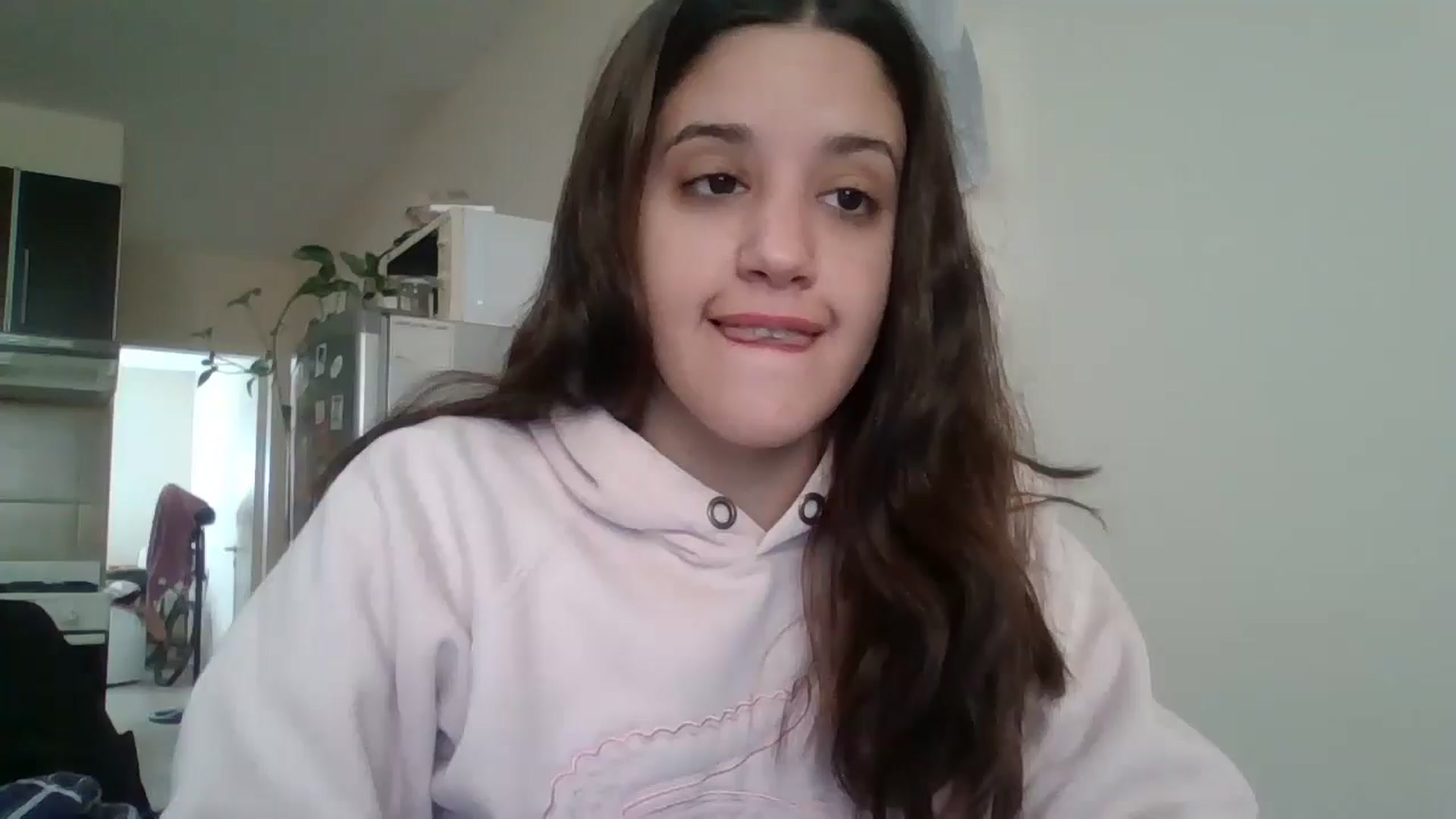 Gallery image thumbnail from Candelita's myfreecams stream on, 05/10/2026, 16:05 image 5 of 20