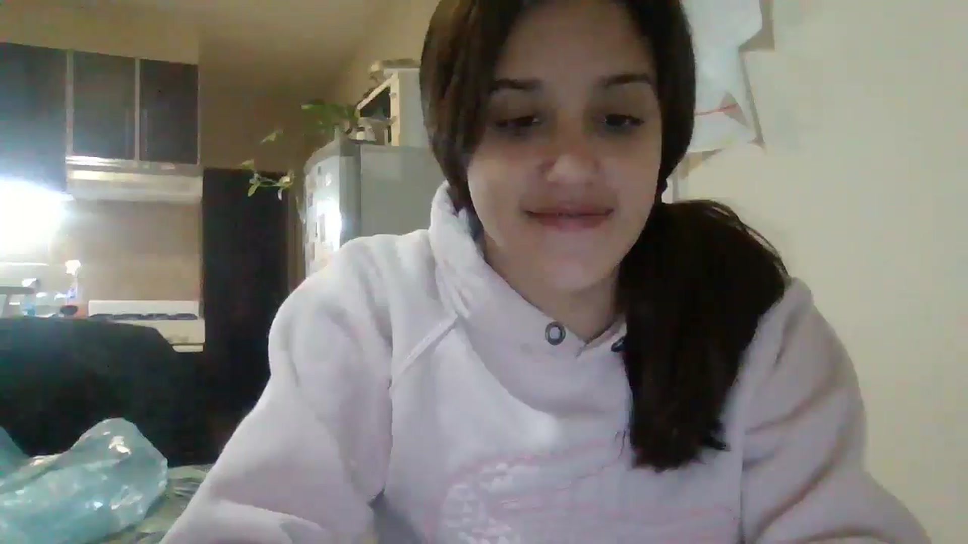 Gallery image thumbnail from Candelita's myfreecams stream on, 05/10/2026, 22:19 image 11 of 20