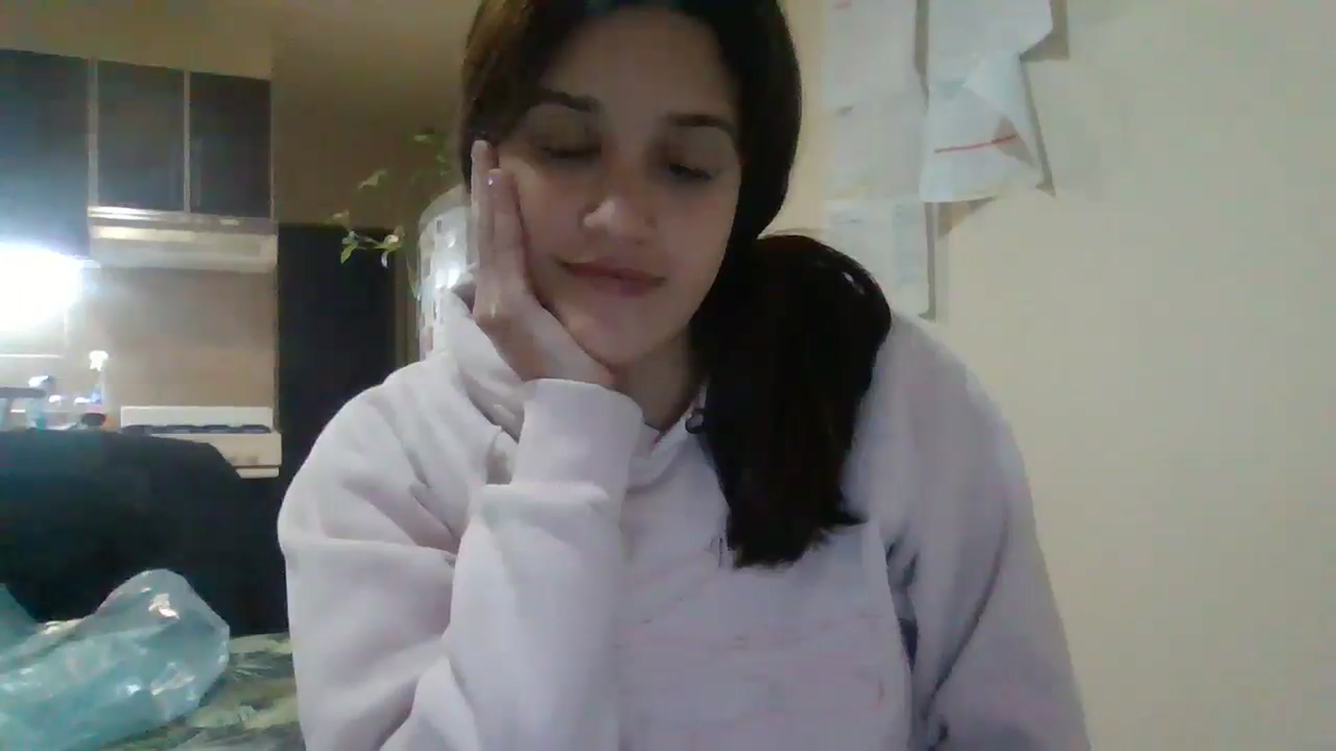 Gallery image thumbnail from Candelita's myfreecams stream on, 05/10/2026, 22:19 image 13 of 20
