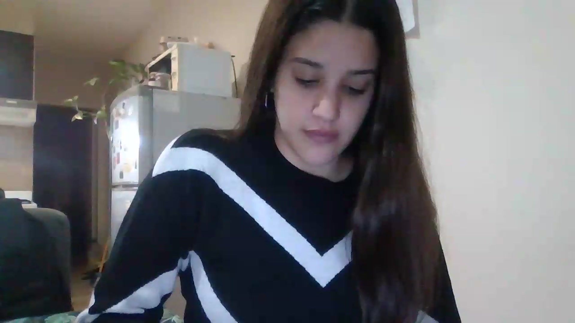 Gallery image thumbnail from Candelita's myfreecams stream on, 05/22/2026, 03:54 image 2 of 20