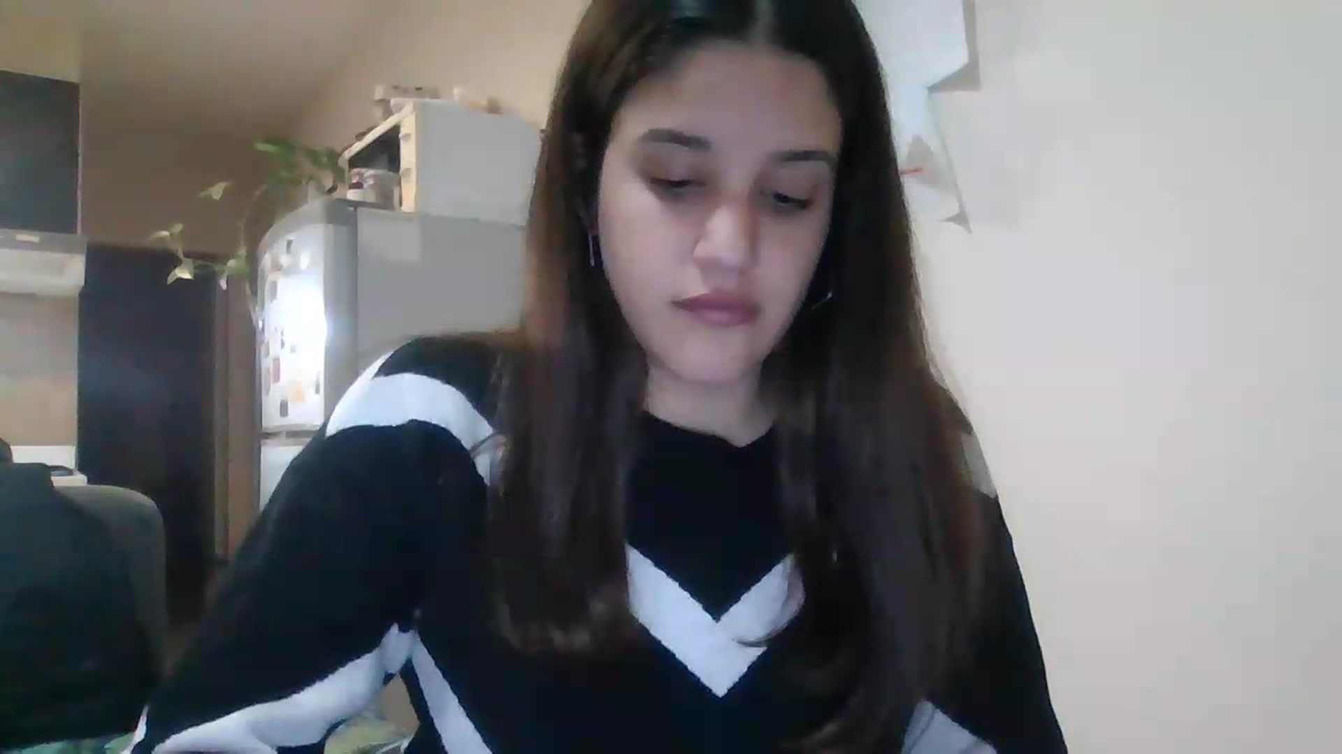 Gallery image thumbnail from Candelita's myfreecams stream on, 05/22/2026, 03:54 image 4 of 20