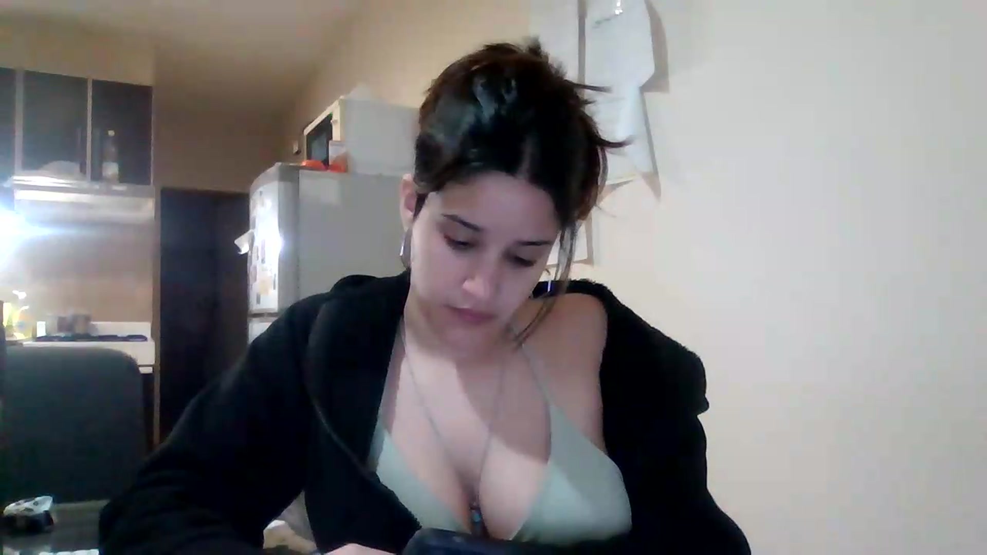Gallery image thumbnail from Candelita's myfreecams stream on, 09/16/2026, 23:51 image 17 of 20