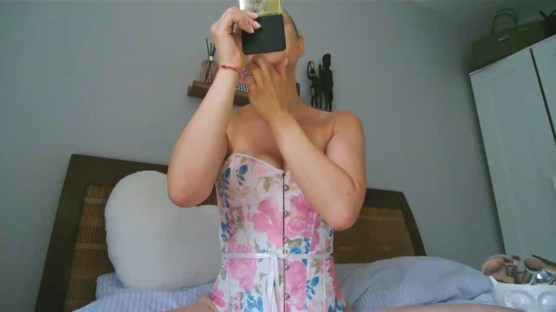 Gallery image thumbnail from Candibaby1's myfreecams stream on, 07/02/2026, 10:27 image 10 of 20