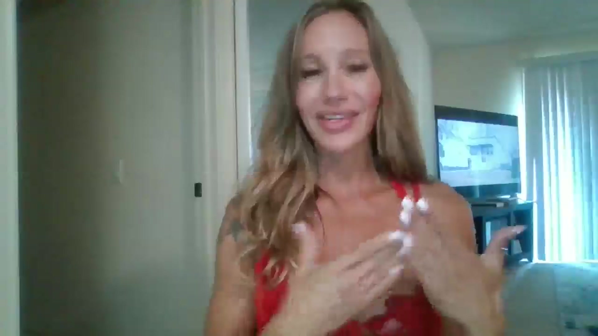 Gallery image thumbnail from Candice_Cayne's myfreecams stream on, 04/30/2026, 23:42 image 8 of 20