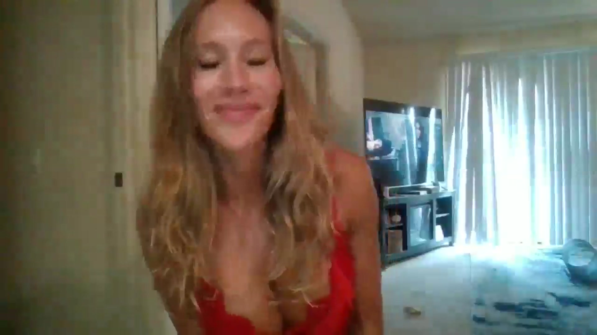 Gallery image thumbnail from Candice_Cayne's myfreecams stream on, 04/30/2026, 23:42 image 15 of 20