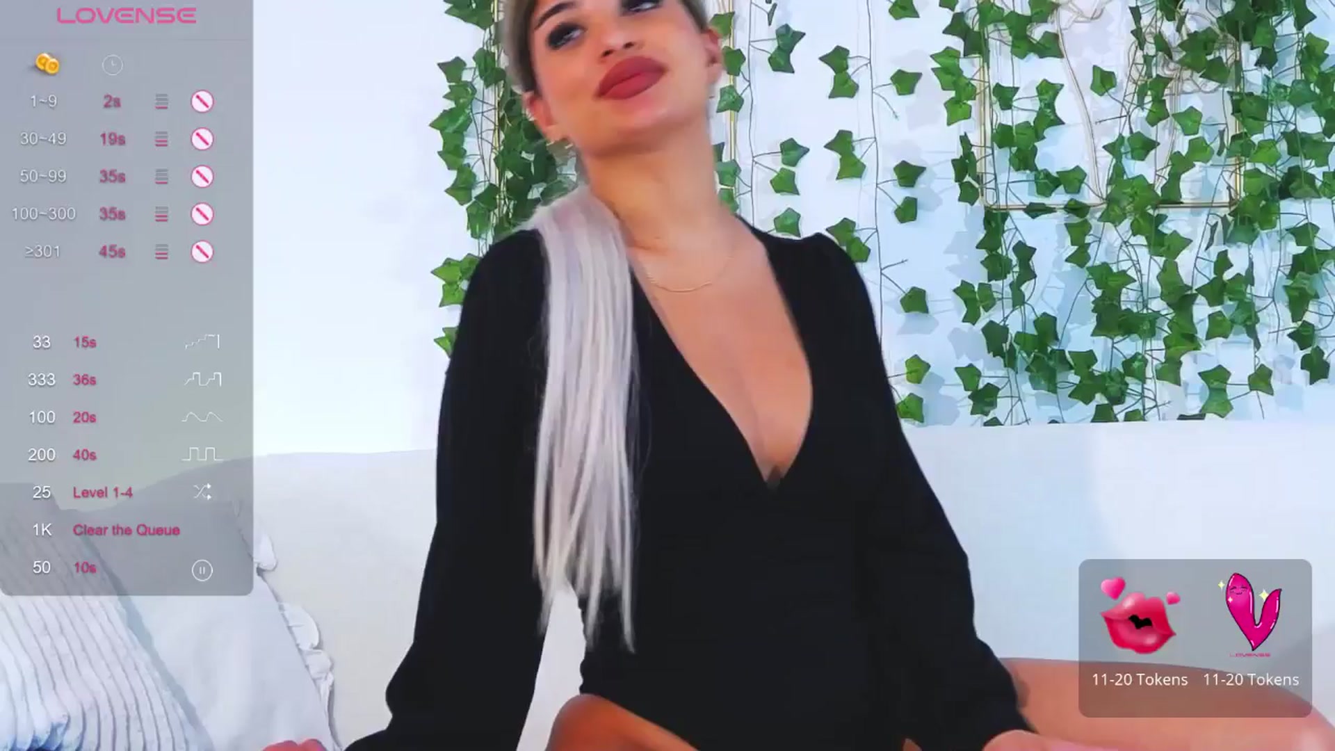 Gallery image thumbnail from Candy1's myfreecams stream on, 07/10/2024, 21:31 image 7 of 20