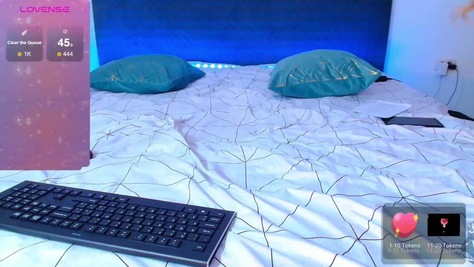 Gallery image thumbnail from Candy1's myfreecams stream on, 08/03/2024, 22:09 image 7 of 20