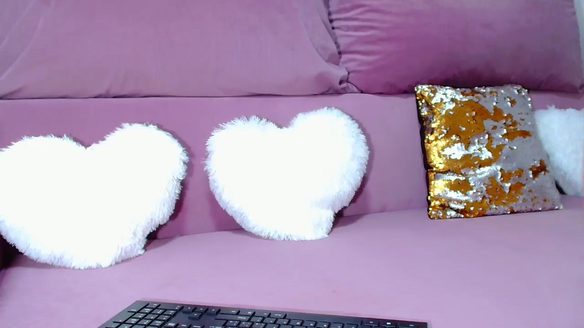 Gallery image thumbnail from Candy1's myfreecams stream on, 09/05/2024, 19:53 image 14 of 20