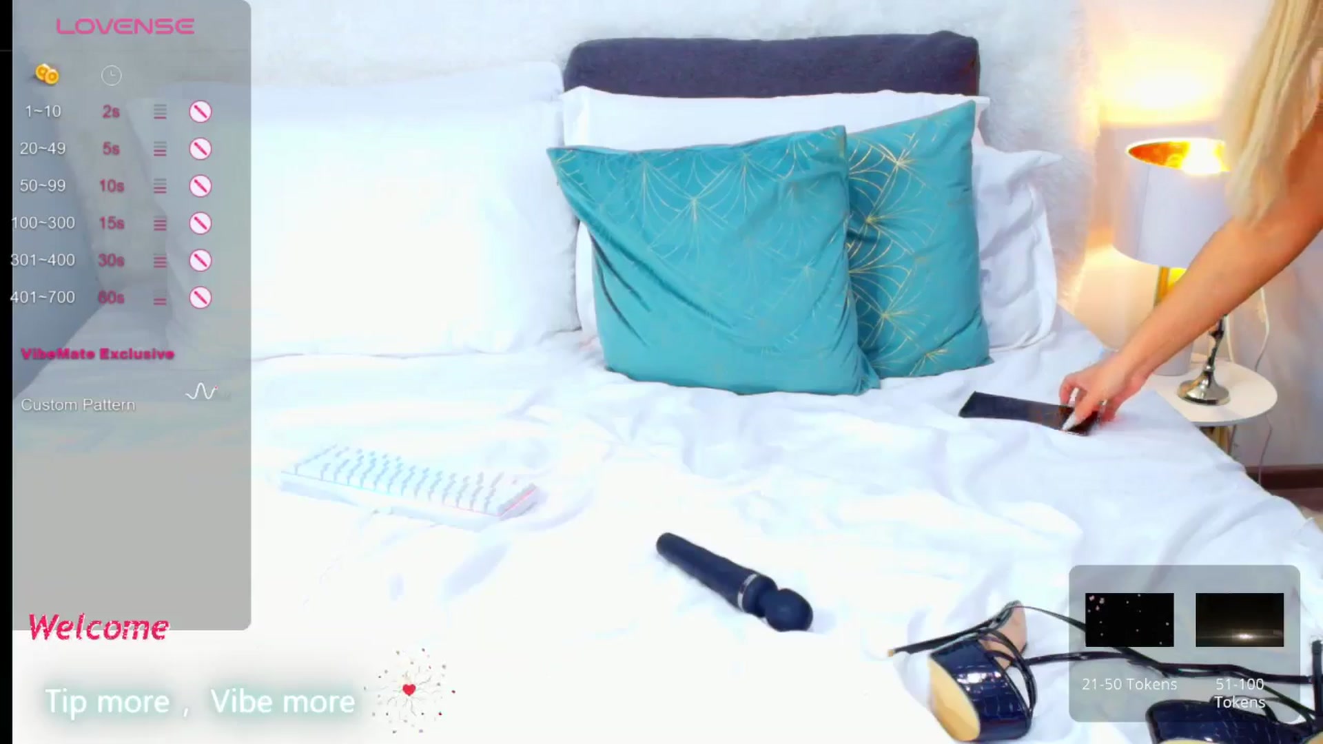 Gallery image thumbnail from Candy1's myfreecams stream on, 09/15/2024, 20:51 image 16 of 20