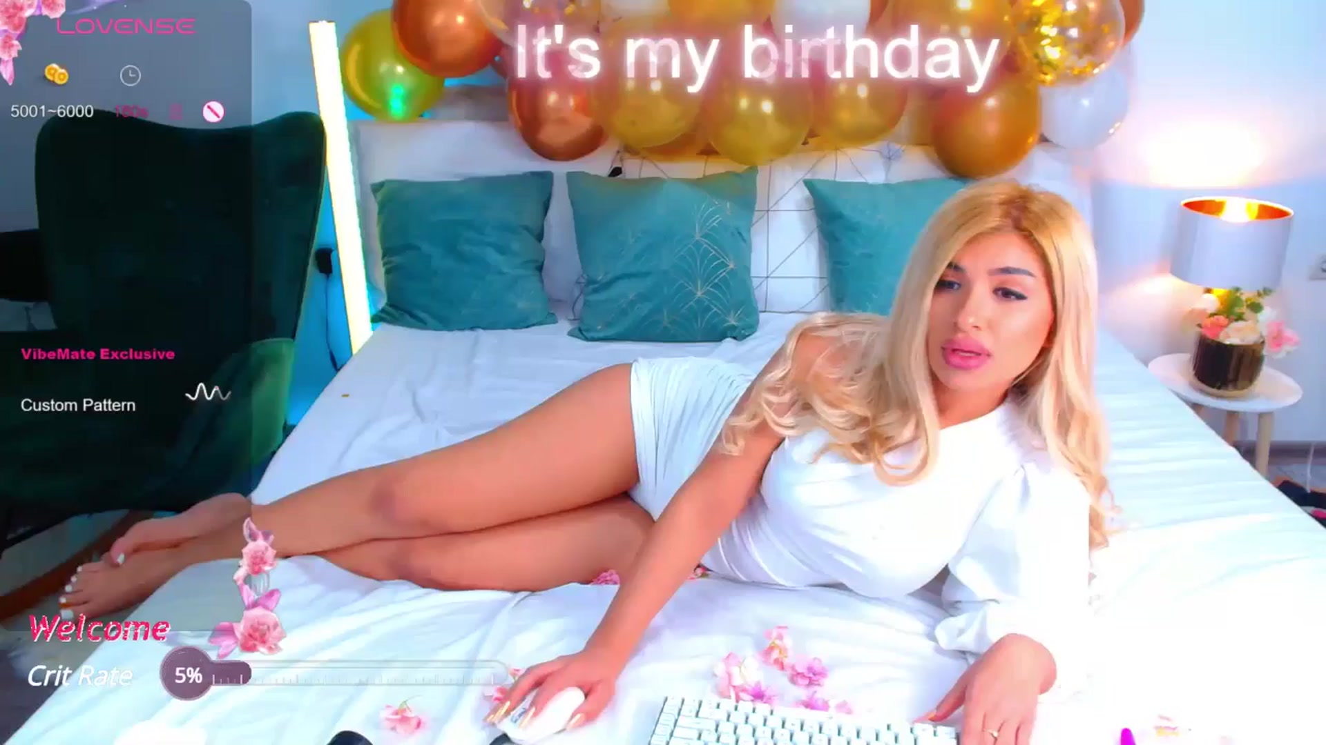Gallery image thumbnail from Candy1's myfreecams stream on, 10/06/2024, 18:43 image 9 of 20