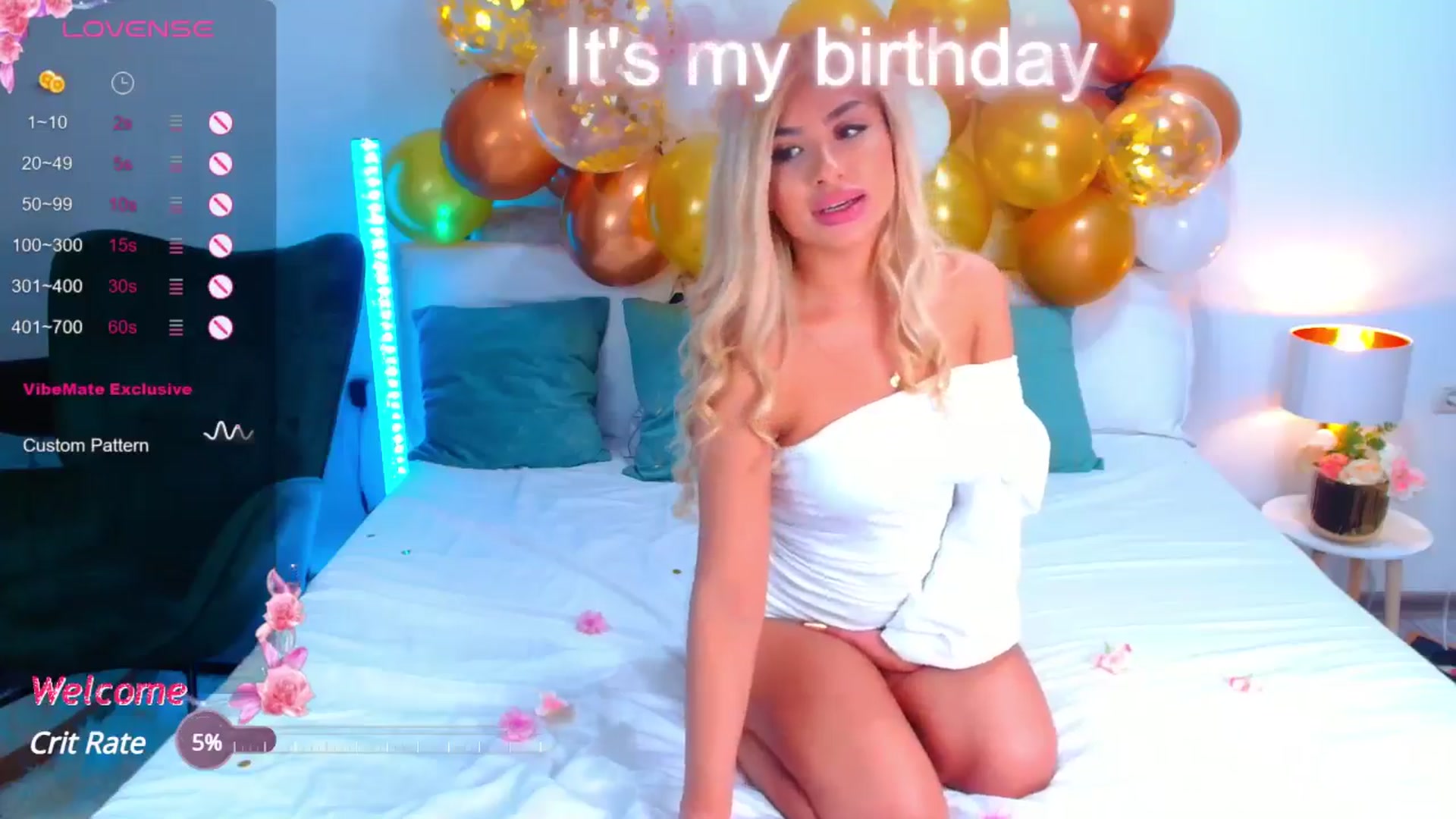 Gallery image thumbnail from Candy1's myfreecams stream on, 10/06/2024, 20:22 image 9 of 20