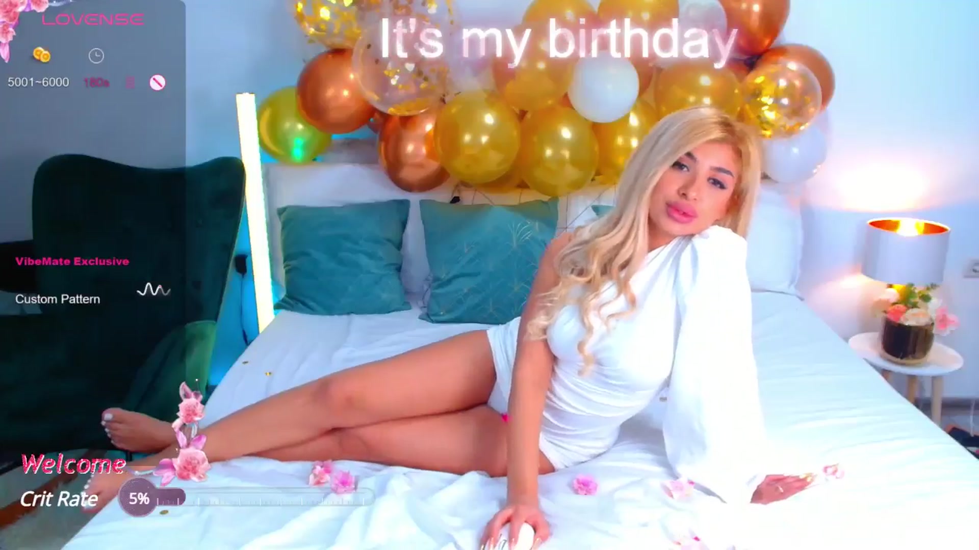 Gallery image thumbnail from Candy1's myfreecams stream on, 10/06/2024, 20:22 image 8 of 20