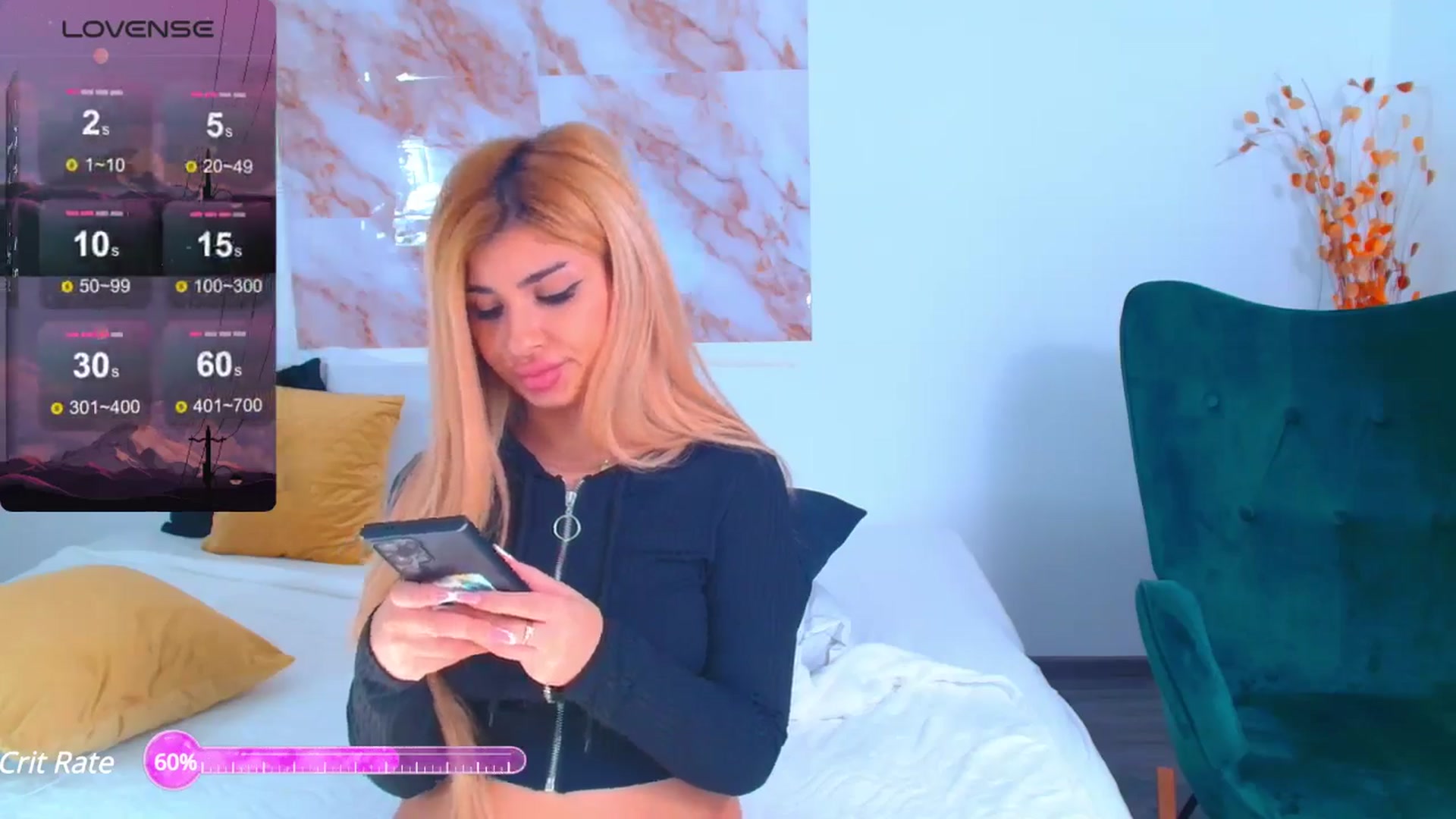 Gallery image thumbnail from Candy1's myfreecams stream on, 11/25/2024, 10:38 image 3 of 20