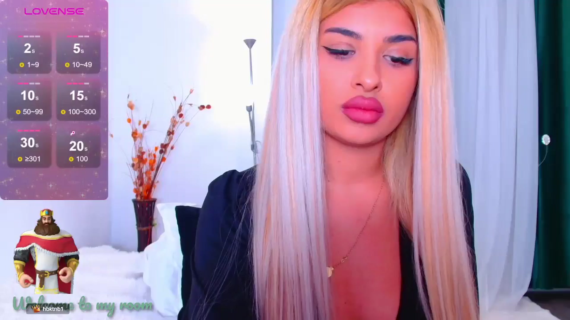 Gallery image thumbnail from Candy1's myfreecams stream on, 01/13/2025, 22:23 image 7 of 20