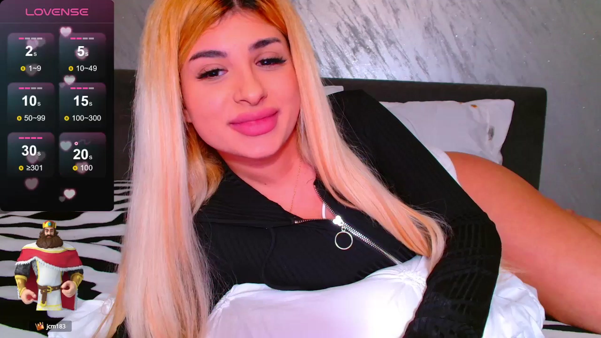 Gallery image thumbnail from Candy1's myfreecams stream on, 02/20/2025, 21:16 image 13 of 20
