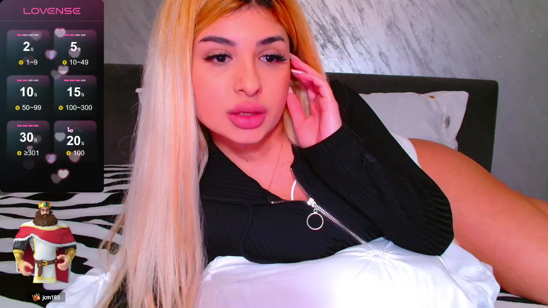Gallery image thumbnail from Candy1's myfreecams stream on, 02/20/2025, 21:16 image 12 of 20