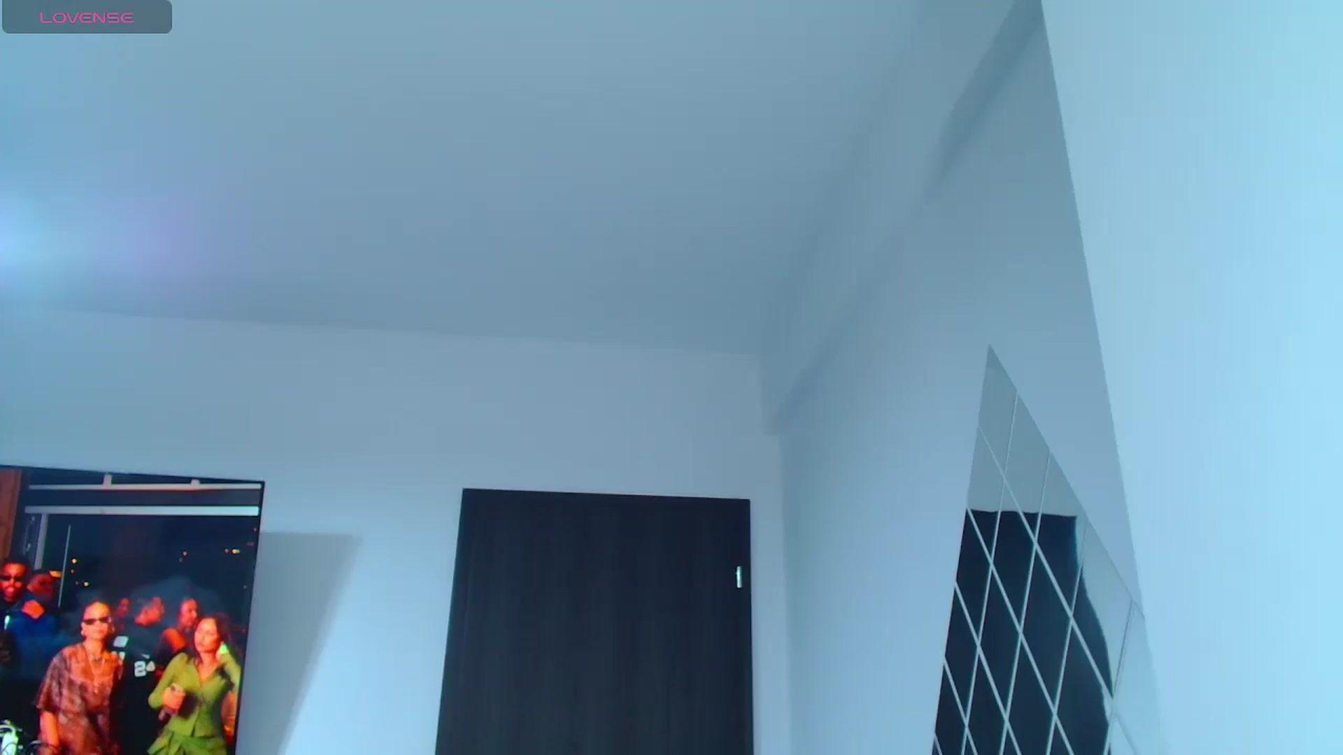 Gallery image thumbnail from Candy1's myfreecams stream on, 04/02/2025, 06:53 image 13 of 20
