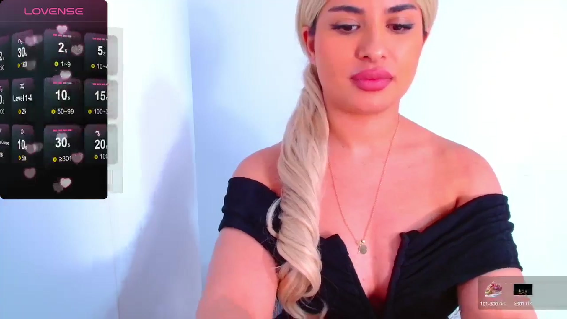 Gallery image thumbnail from Candy1's myfreecams stream on, 04/10/2025, 09:03 image 9 of 20