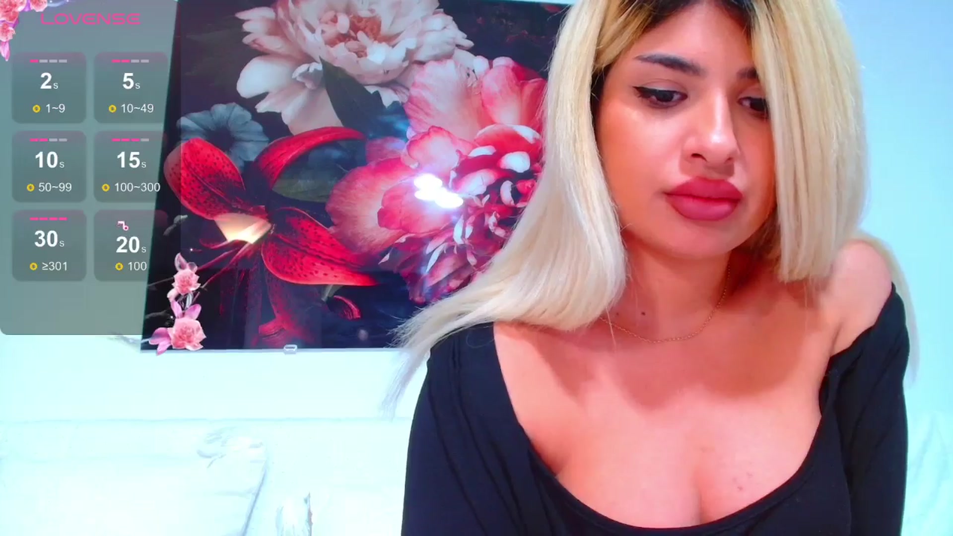 Gallery image thumbnail from Candy1's myfreecams stream on, 05/13/2025, 19:50 image 11 of 20