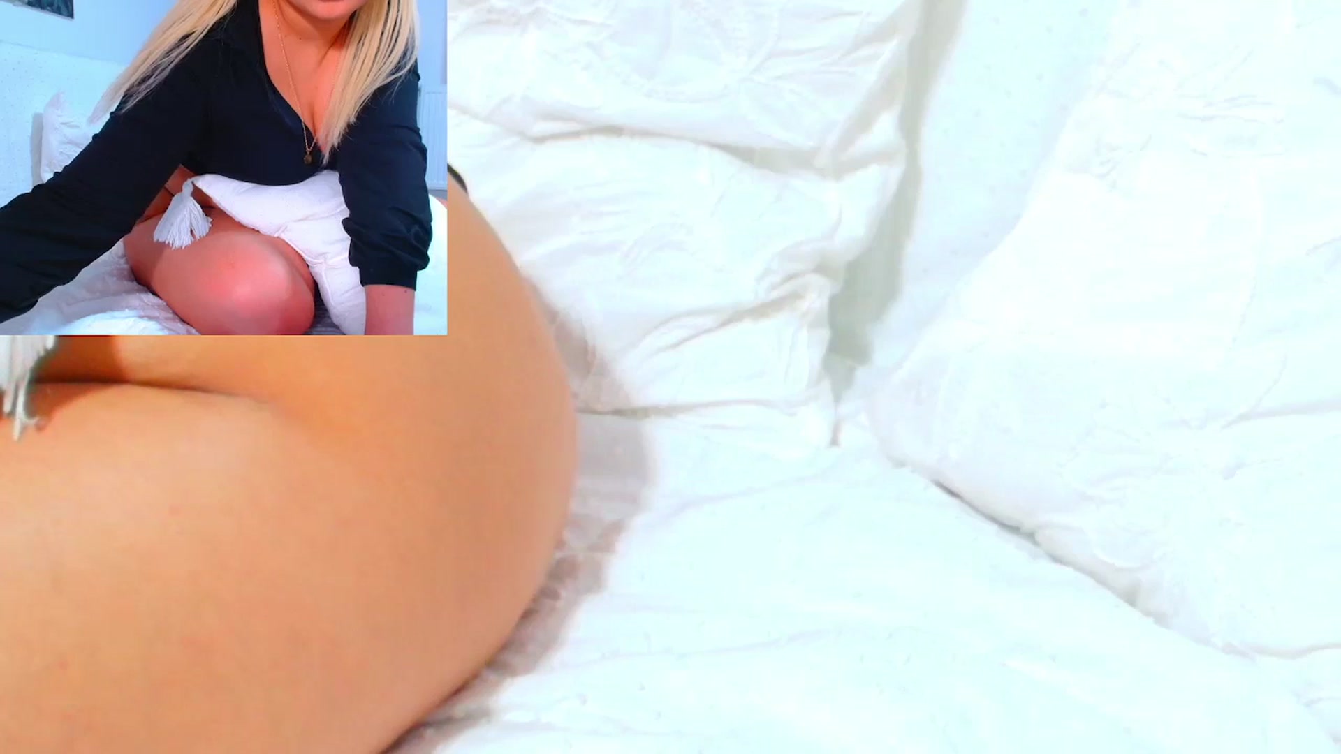 Gallery image thumbnail from Candy1's myfreecams stream on, 06/07/2025, 19:51 image 19 of 20