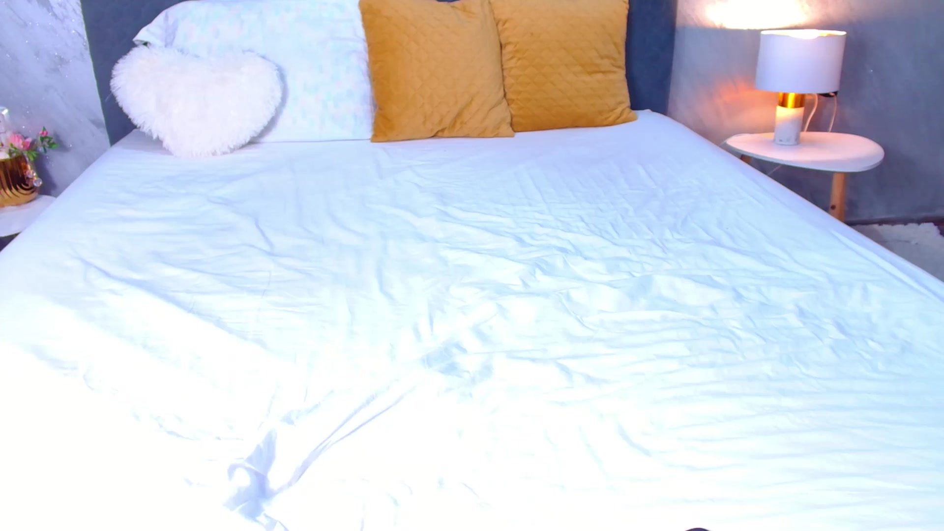 Gallery image thumbnail from Candy1's myfreecams stream on, 11/11/2025, 17:25 image 2 of 20