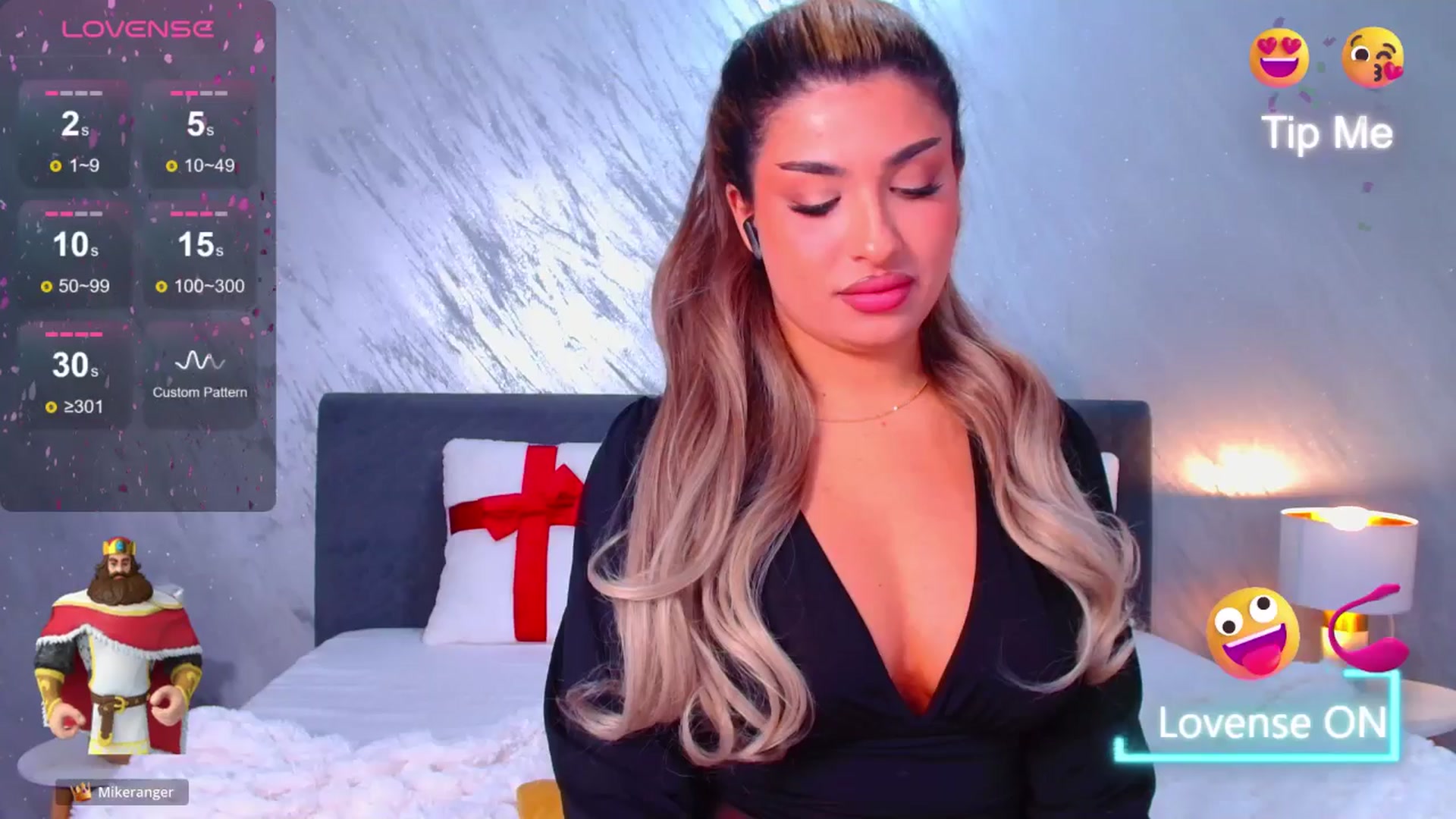 Gallery image thumbnail from Candy1's myfreecams stream on, 11/25/2025, 20:43 image 6 of 20