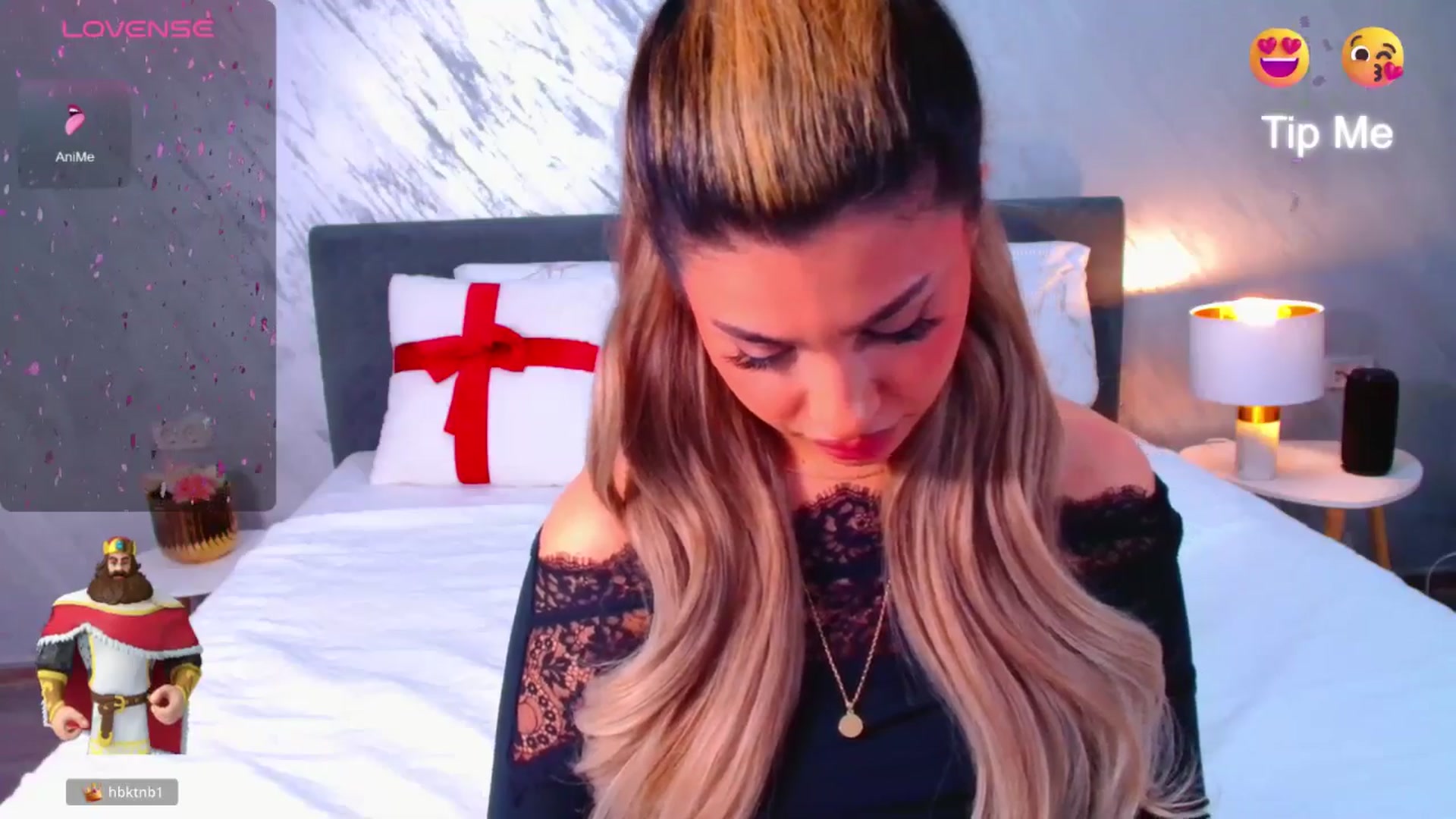 Gallery image thumbnail from Candy1's myfreecams stream on, 12/04/2025, 20:37 image 3 of 20