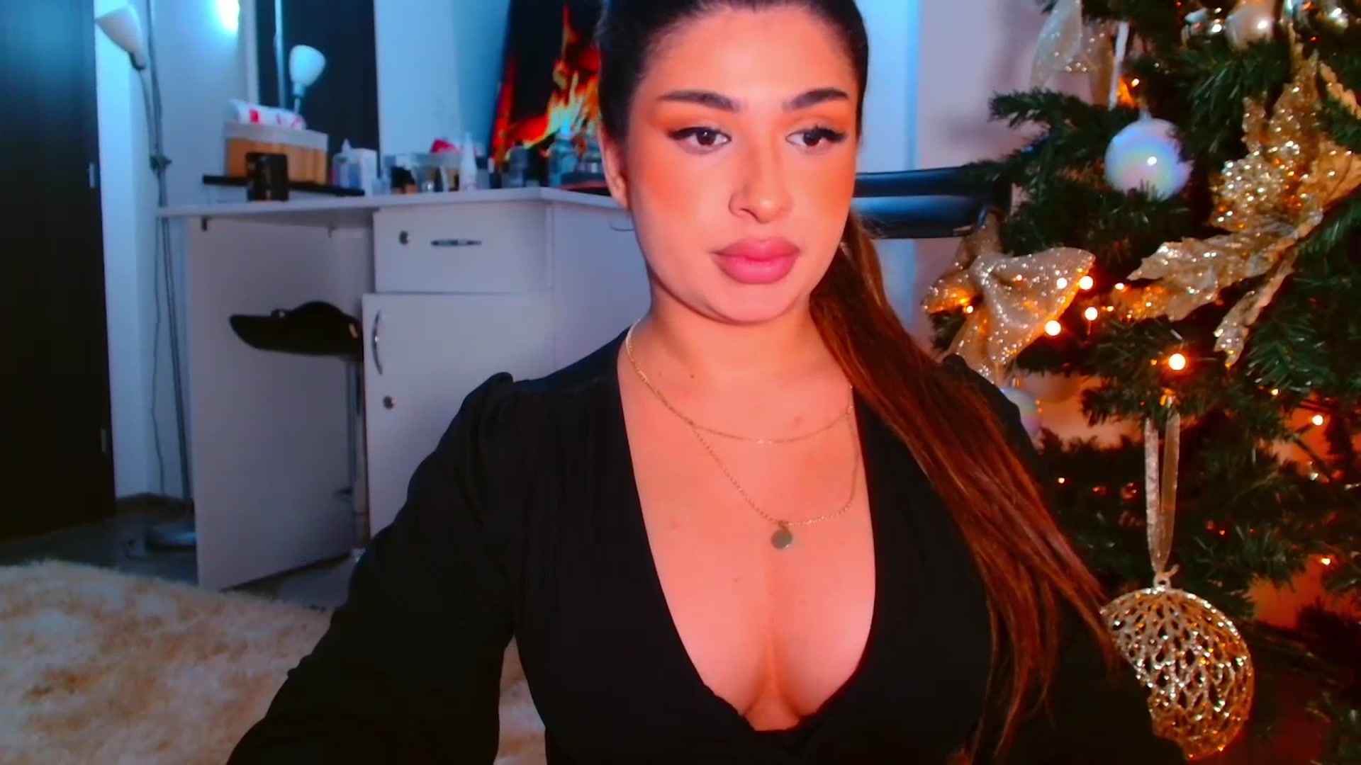 Gallery image thumbnail from Candy1's myfreecams stream on, 01/03/2026, 18:50 image 20 of 20
