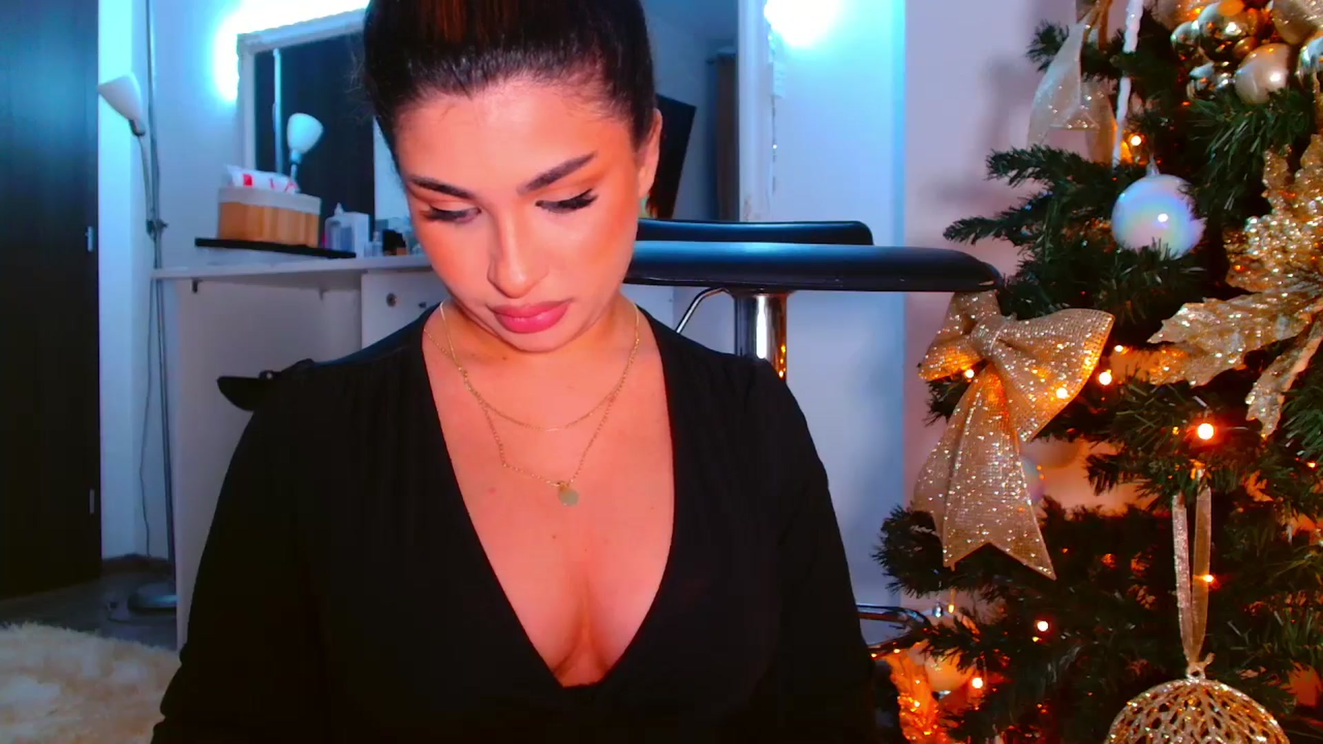 Gallery image thumbnail from Candy1's myfreecams stream on, 01/03/2026, 19:58 image 5 of 20
