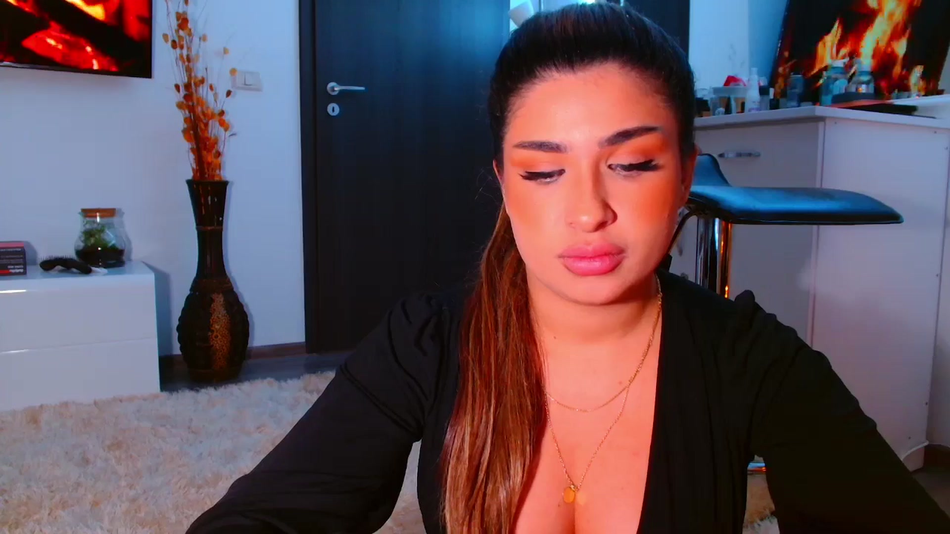 Gallery image thumbnail from Candy1's myfreecams stream on, 01/03/2026, 21:11 image 19 of 20