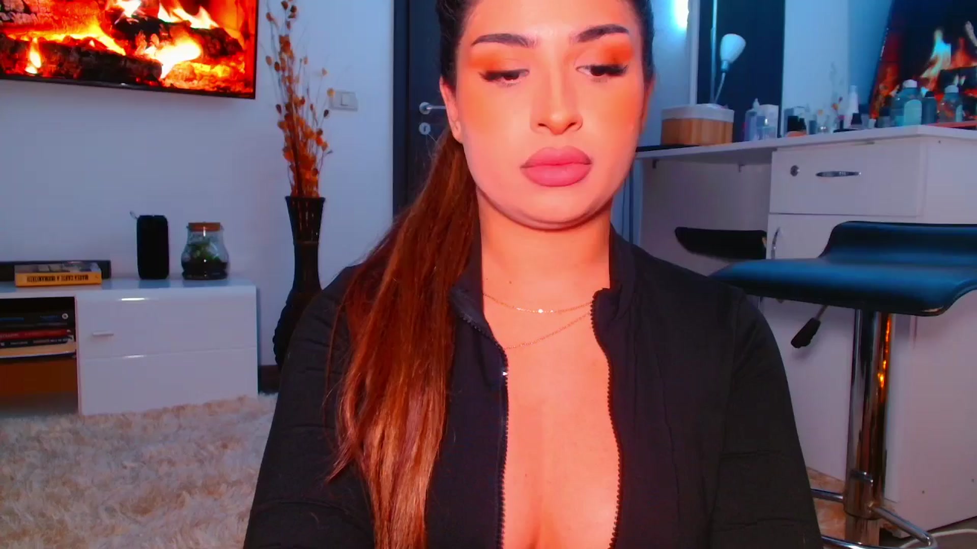 Gallery image thumbnail from Candy1's myfreecams stream on, 01/05/2026, 18:36 image 3 of 20