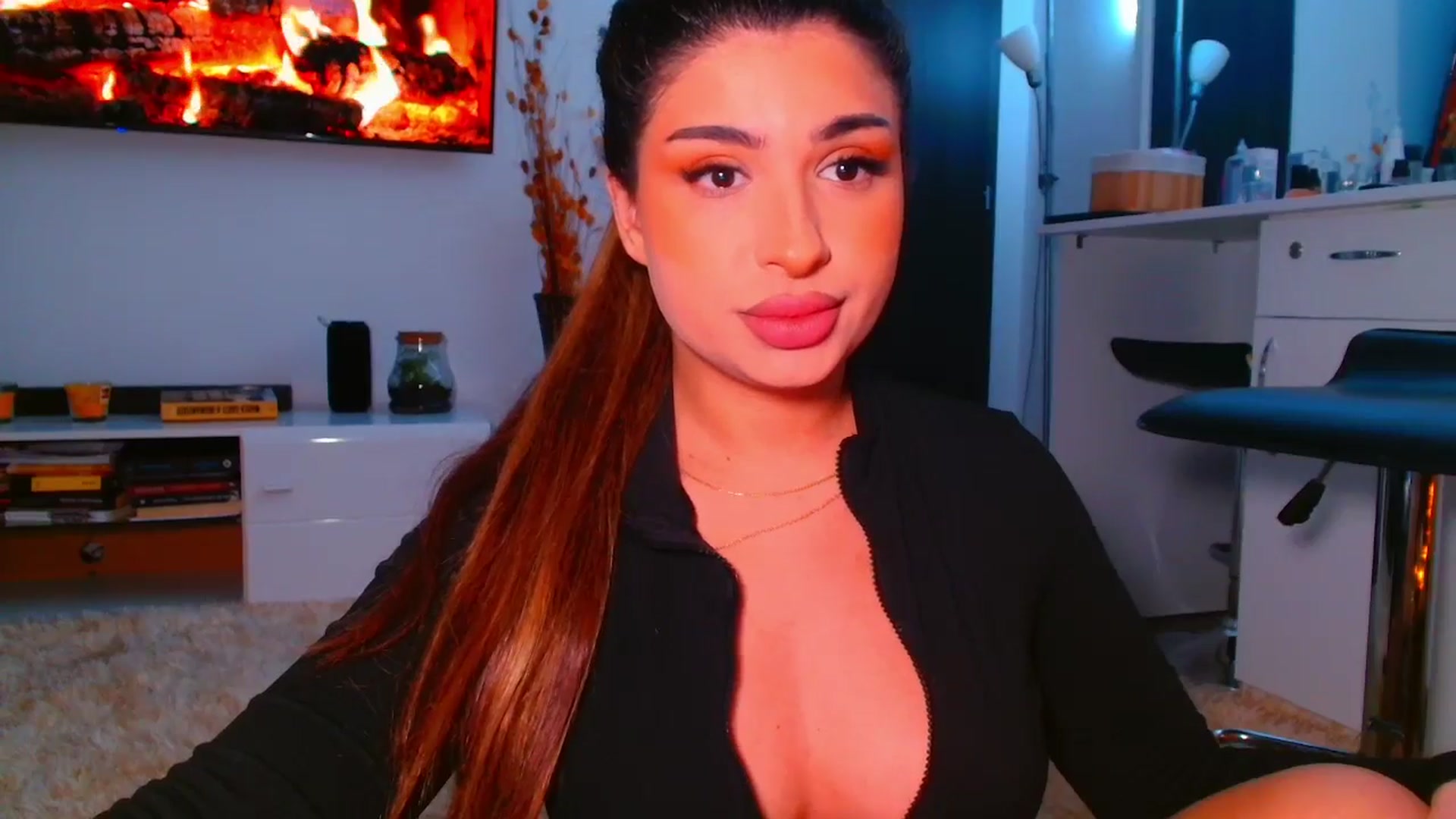 Gallery image thumbnail from Candy1's myfreecams stream on, 01/05/2026, 18:36 image 10 of 20