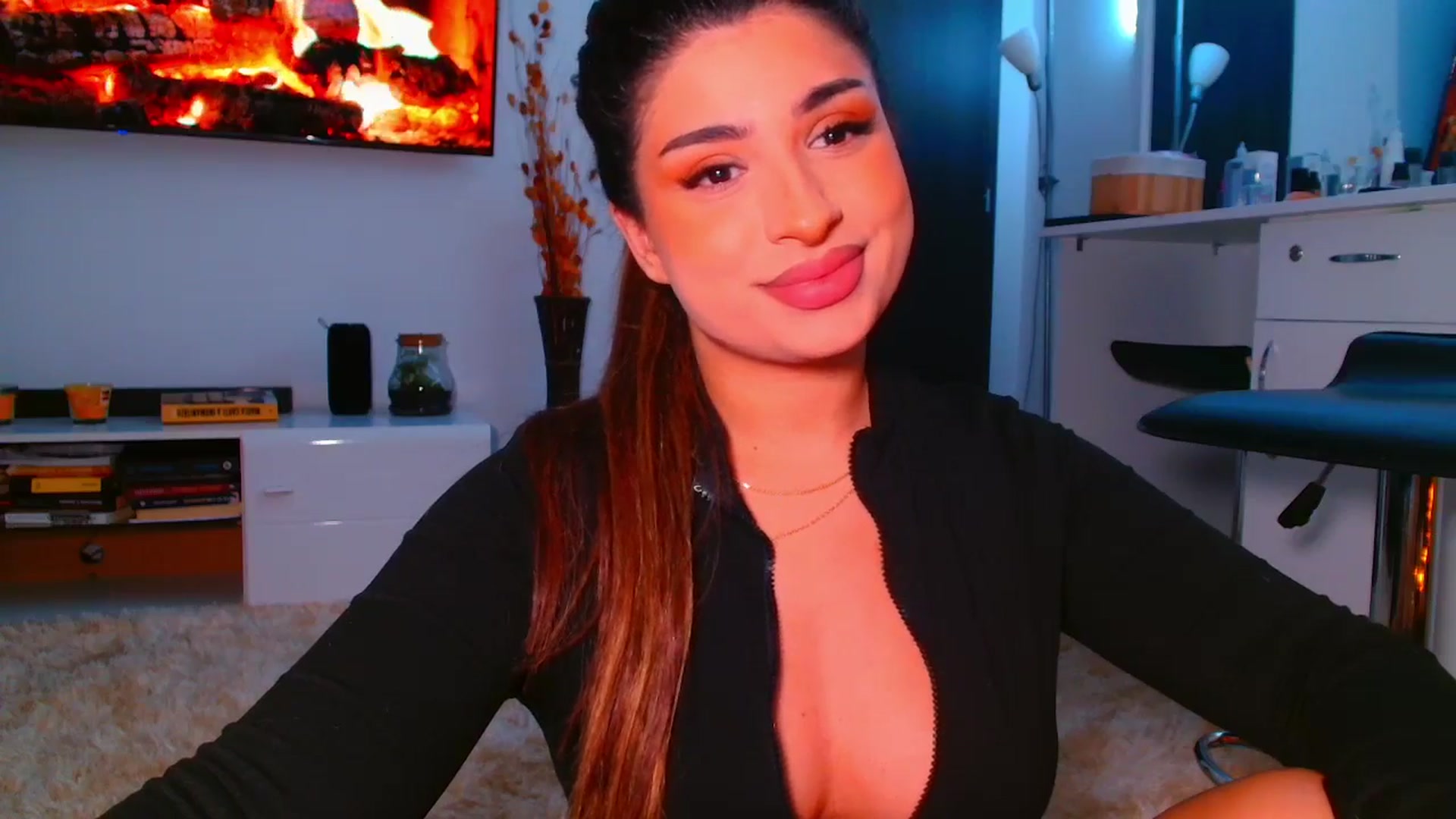 Gallery image thumbnail from Candy1's myfreecams stream on, 01/05/2026, 18:36 image 8 of 20