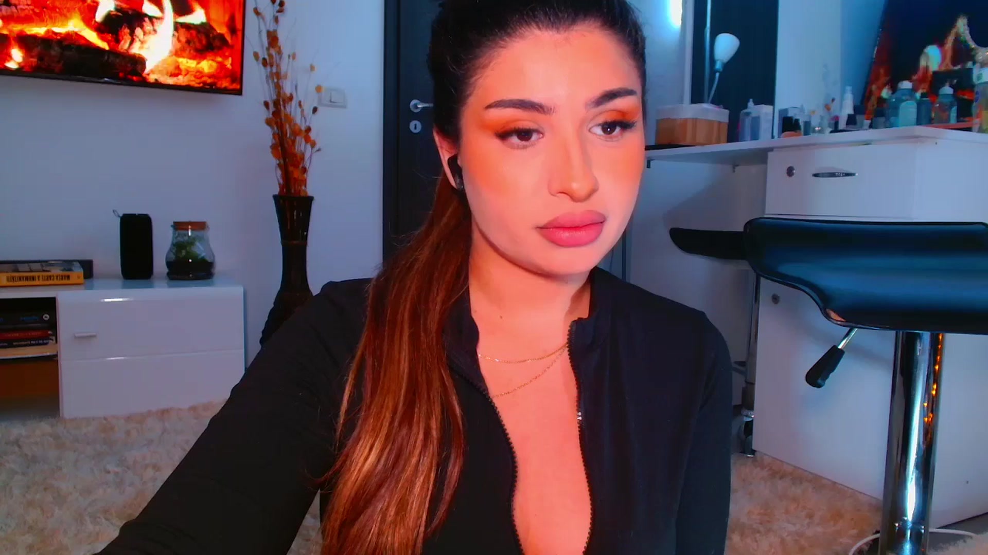 Gallery image thumbnail from Candy1's myfreecams stream on, 01/05/2026, 22:08 image 5 of 20
