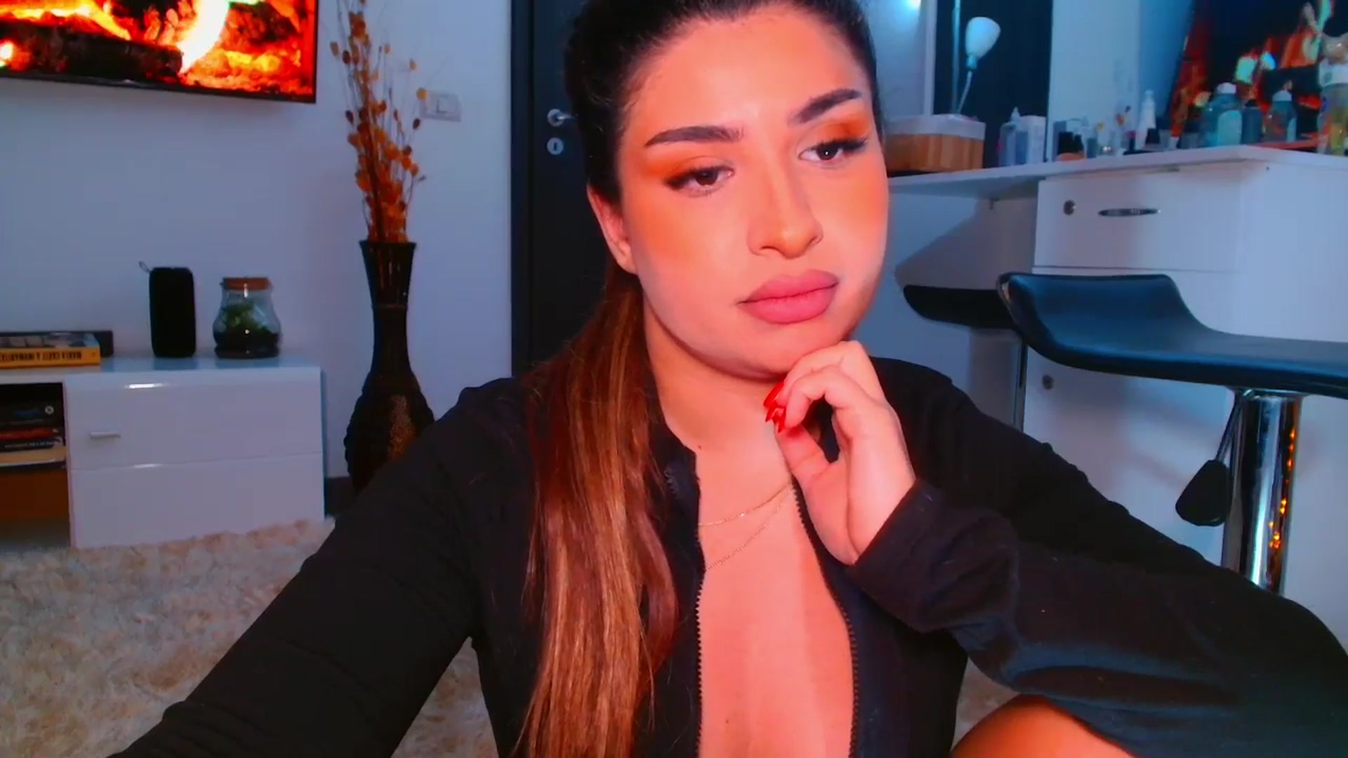 Gallery image thumbnail from Candy1's myfreecams stream on, 01/05/2026, 22:08 image 13 of 20