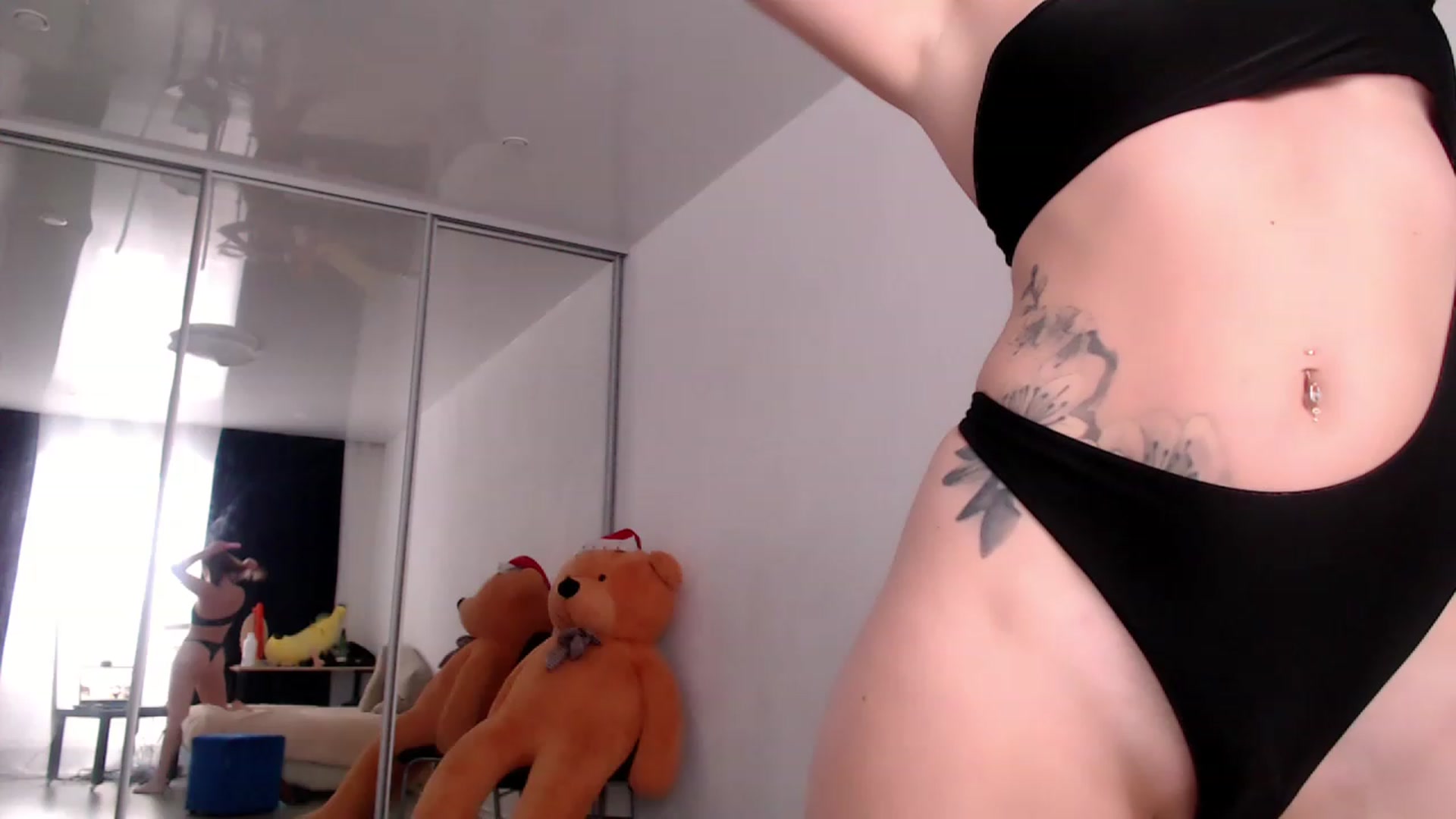 Gallery image thumbnail from CandyBunie's myfreecams stream on, 01/16/2023, 09:44 image 6 of 20